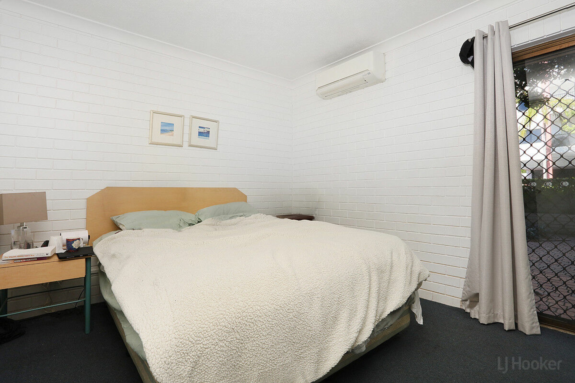 114/132 Marine Parade — photo 5 of 26