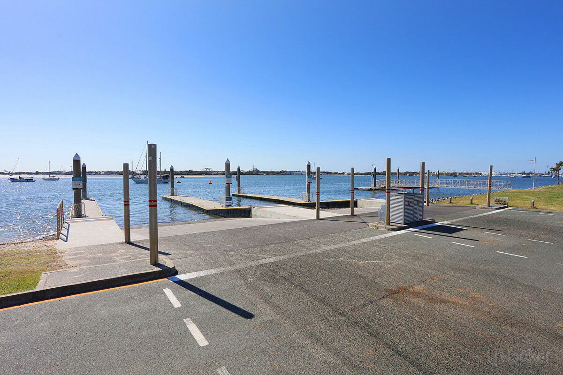 114/132 Marine Parade — photo 11 of 26