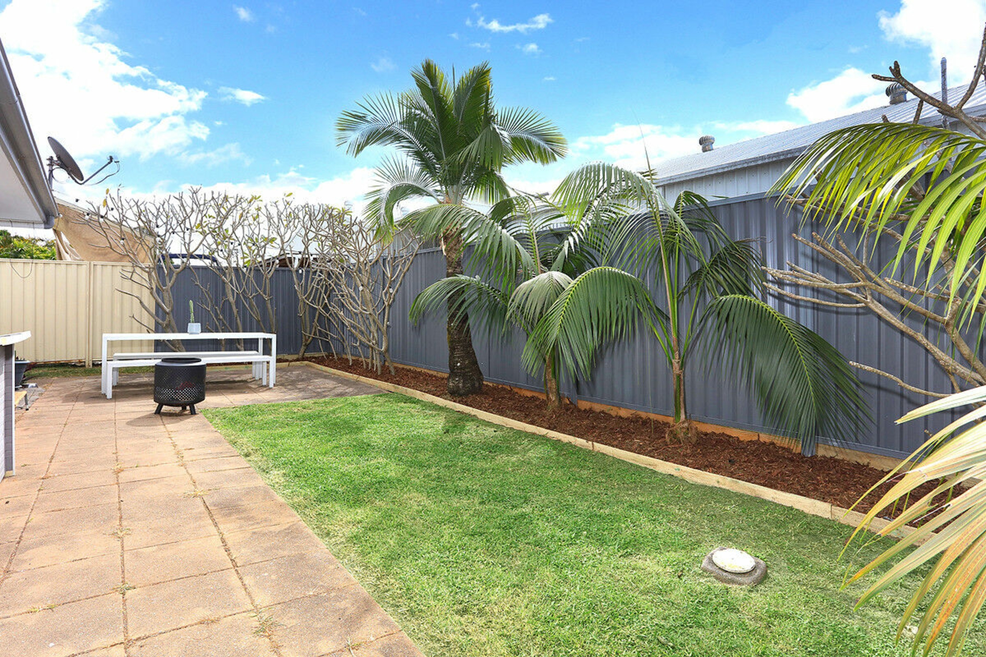 2/5 Nevenia Street — photo 11 of 21