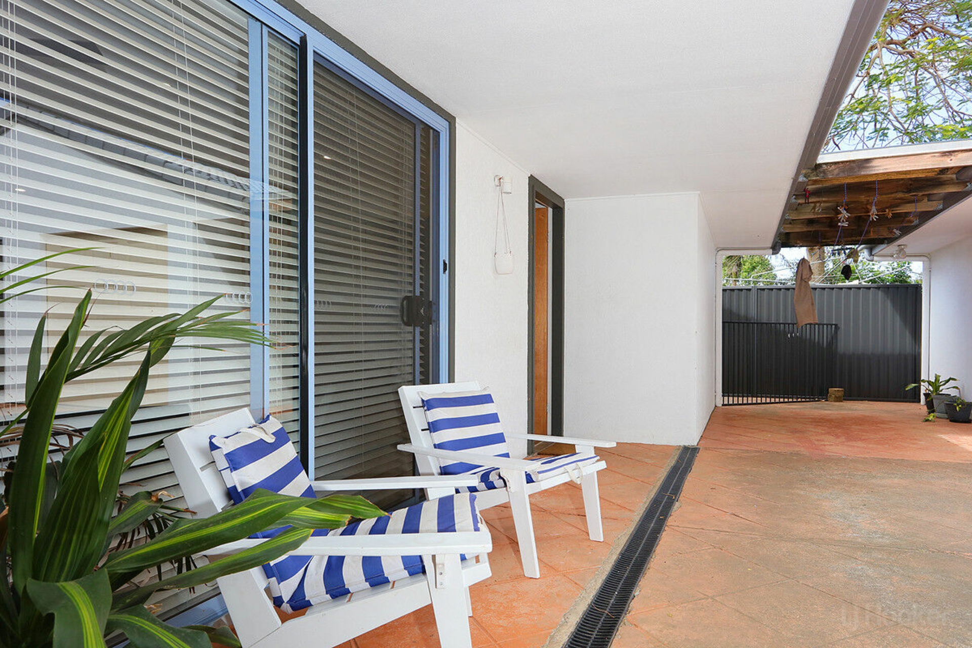 2/5 Nevenia Street — photo 19 of 21