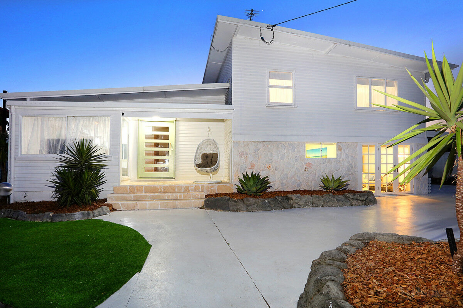 24 Hollywell Road — photo 5 of 30