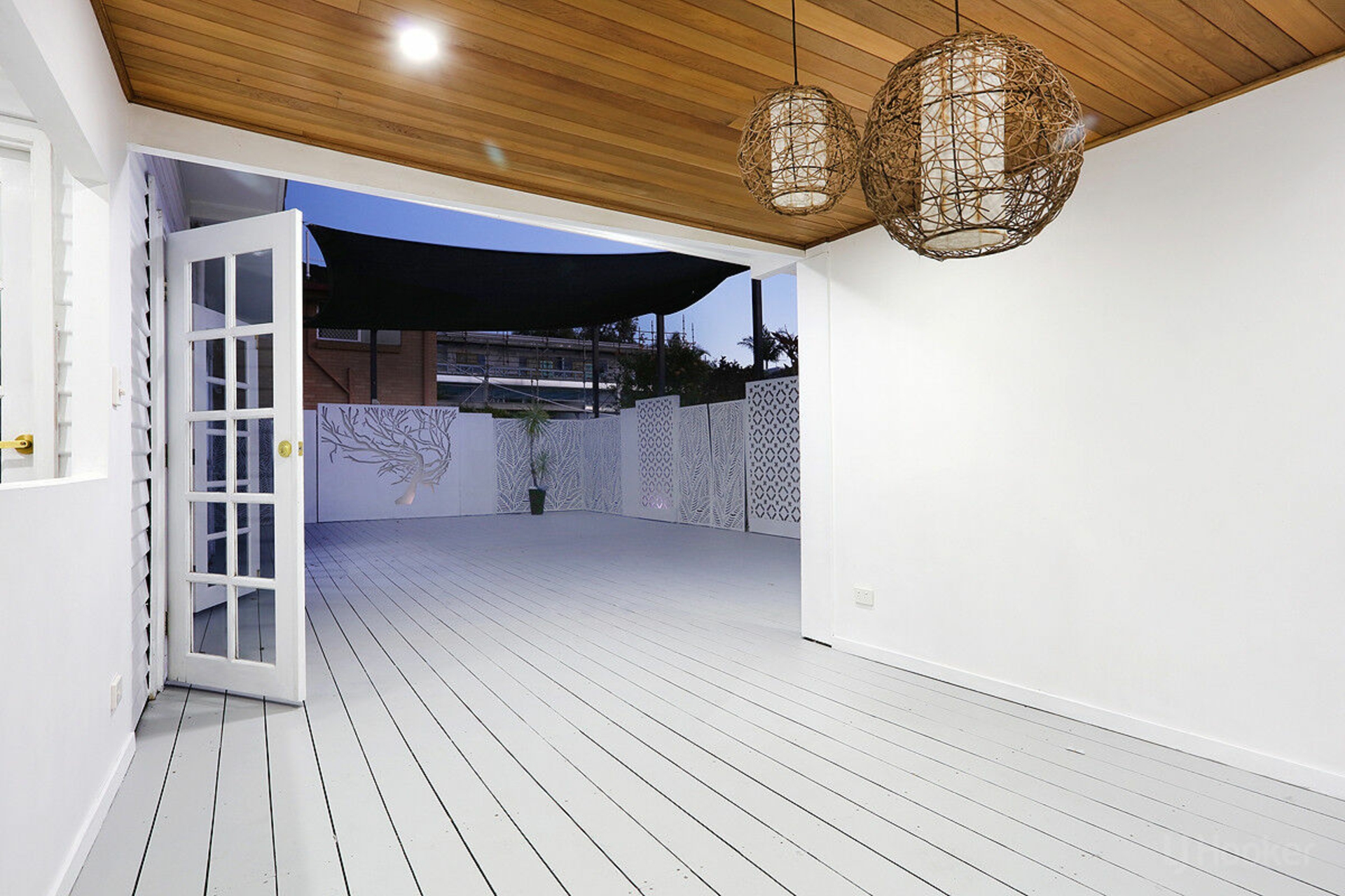 24 Hollywell Road — photo 30 of 30