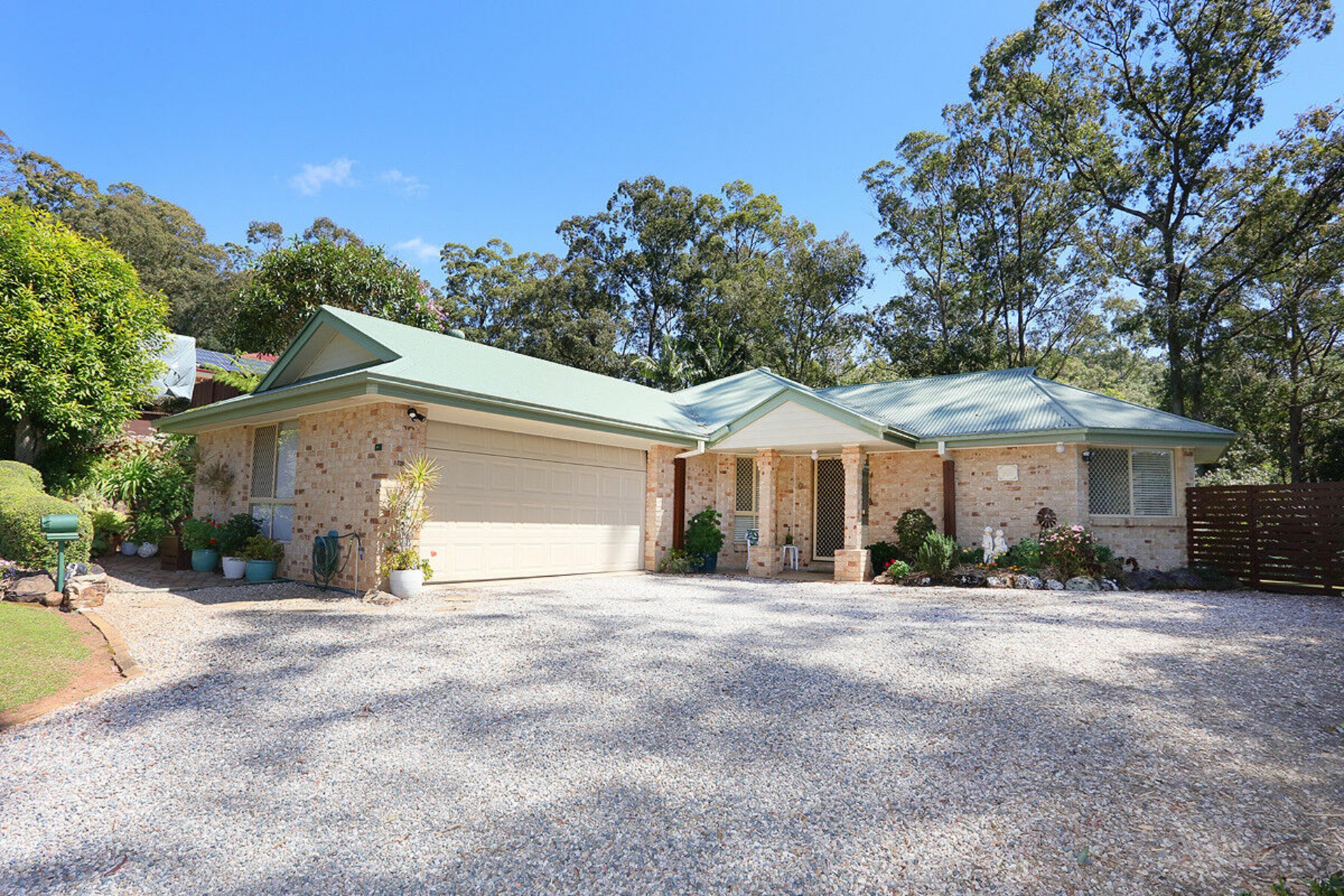 5-7 Eden Park Court — photo 6 of 30