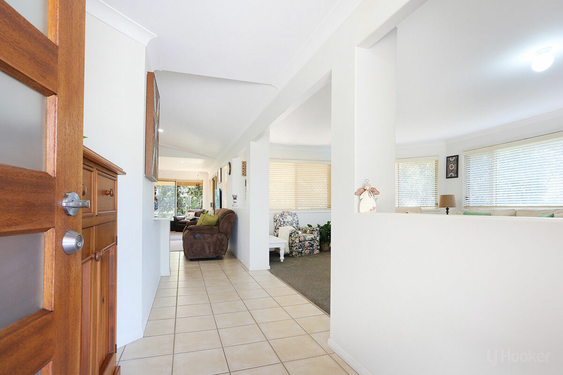 5-7 Eden Park Court — photo 7 of 30