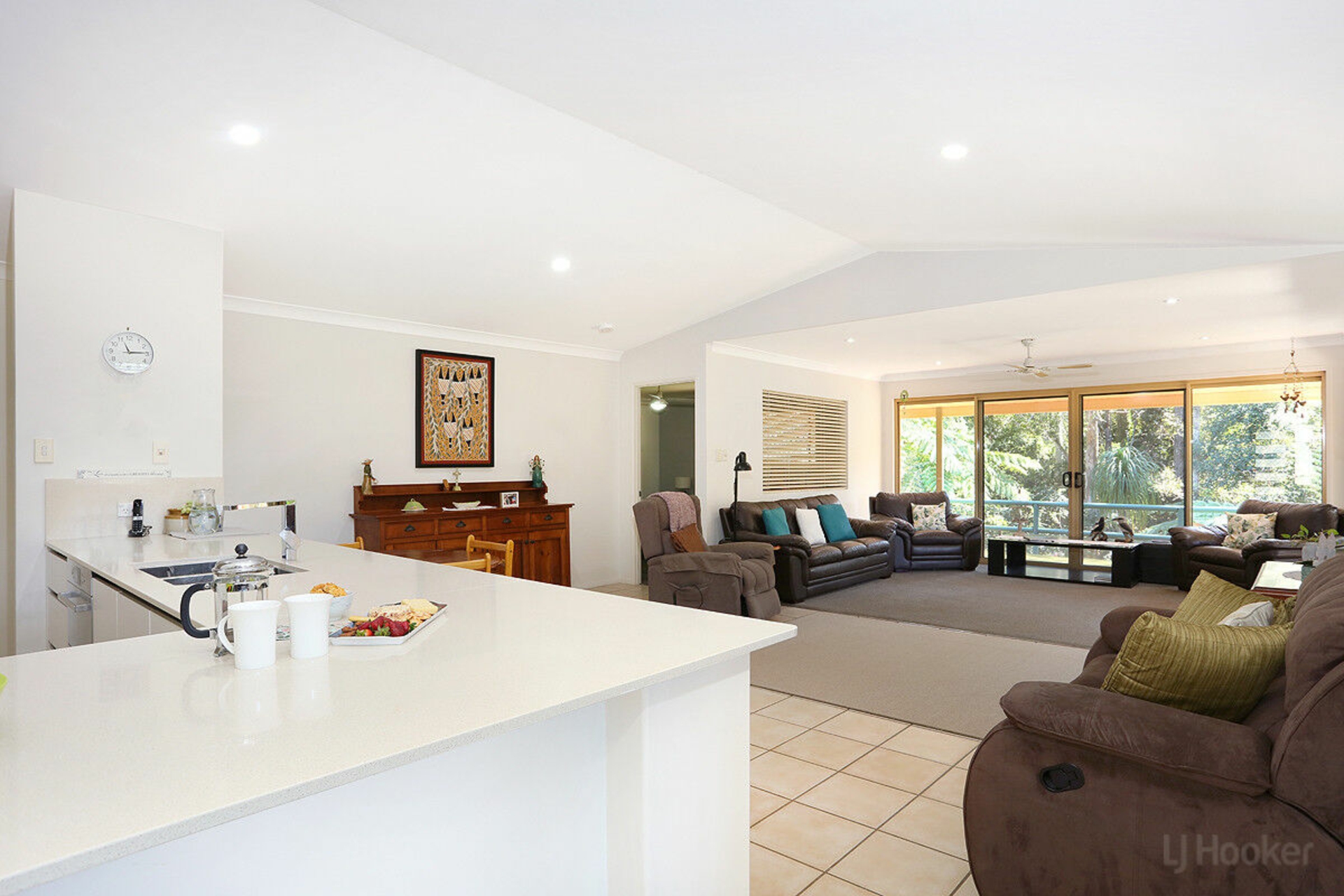 5-7 Eden Park Court — photo 11 of 30