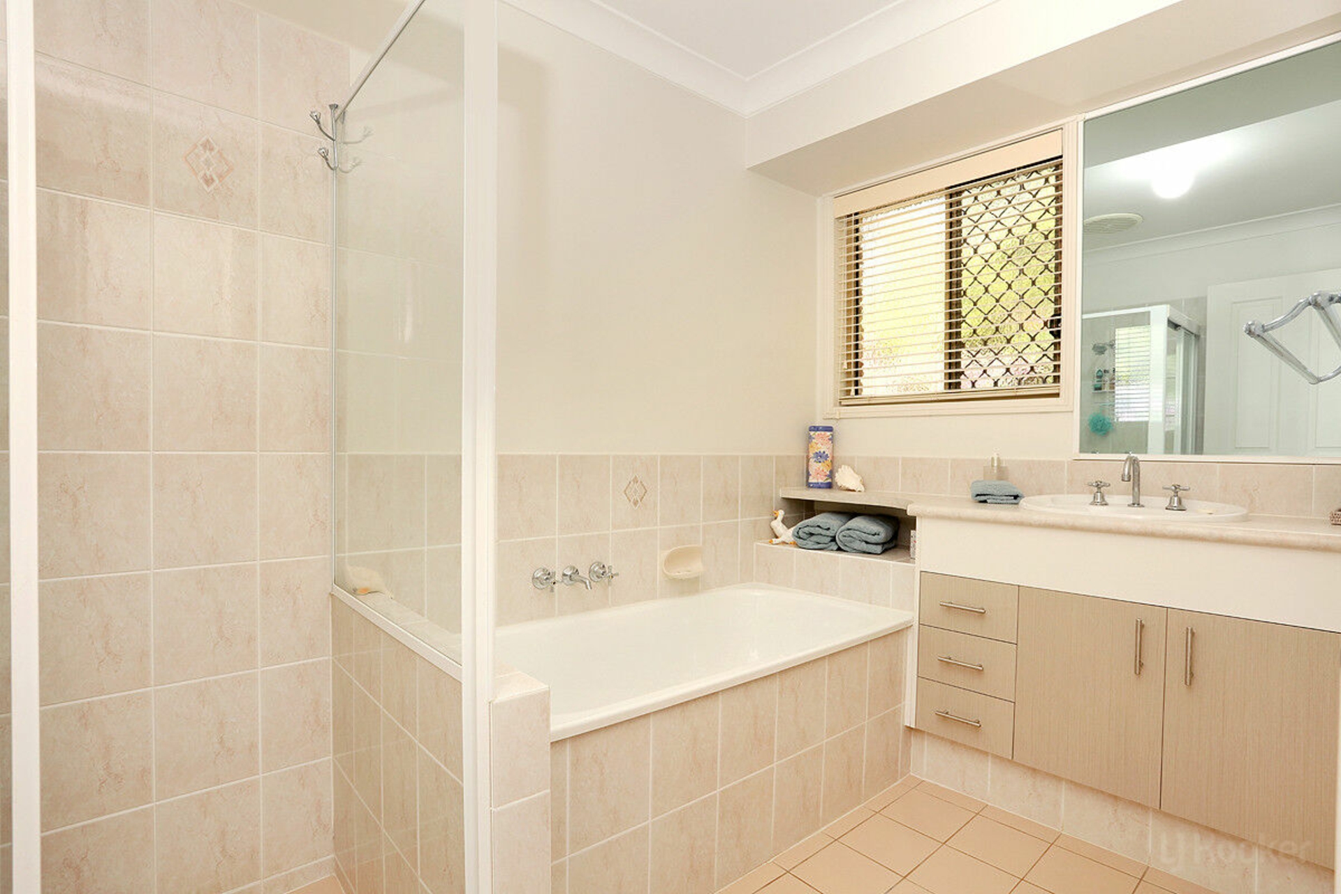 5-7 Eden Park Court — photo 16 of 30