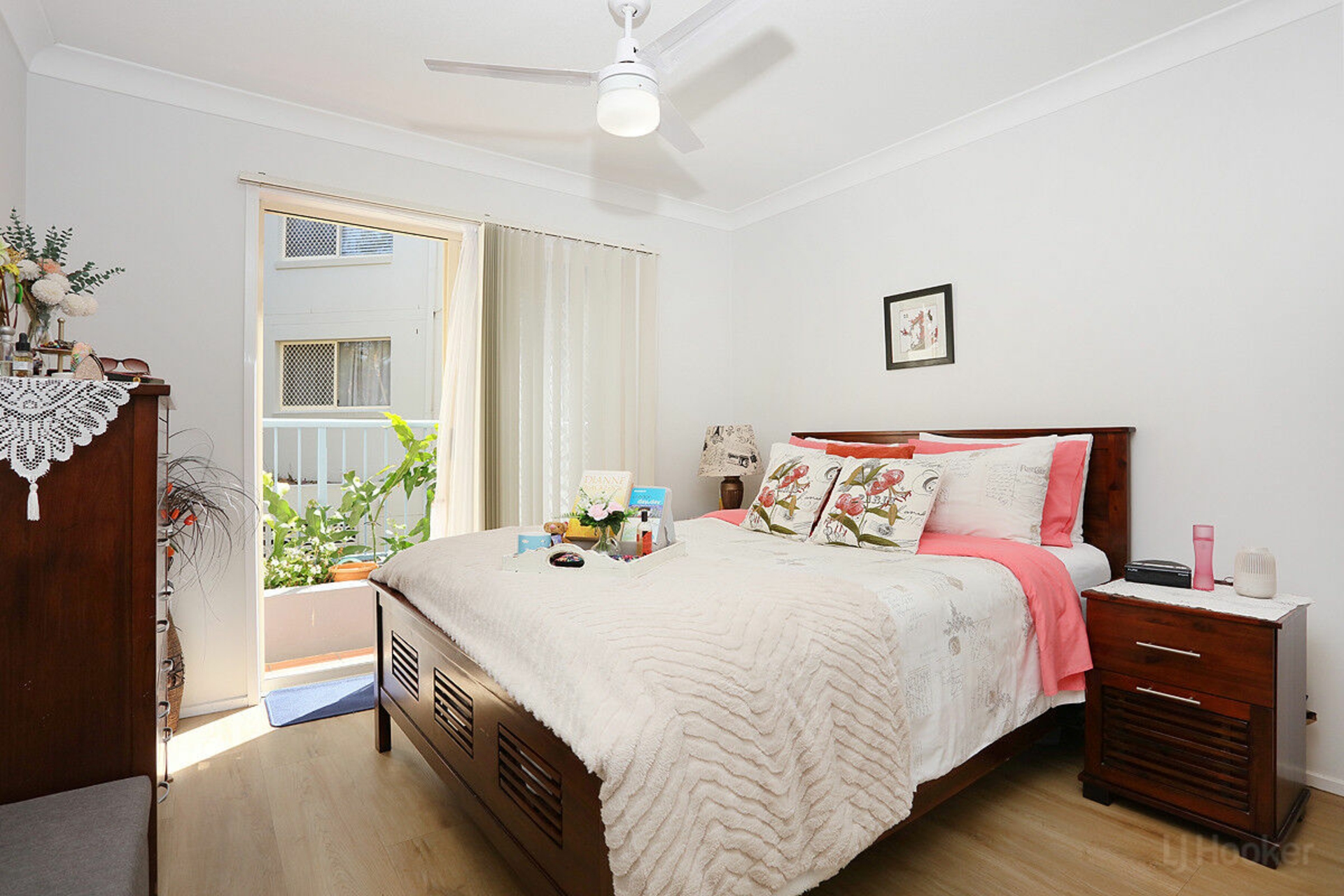 5/416 Marine Parade — photo 4 of 23