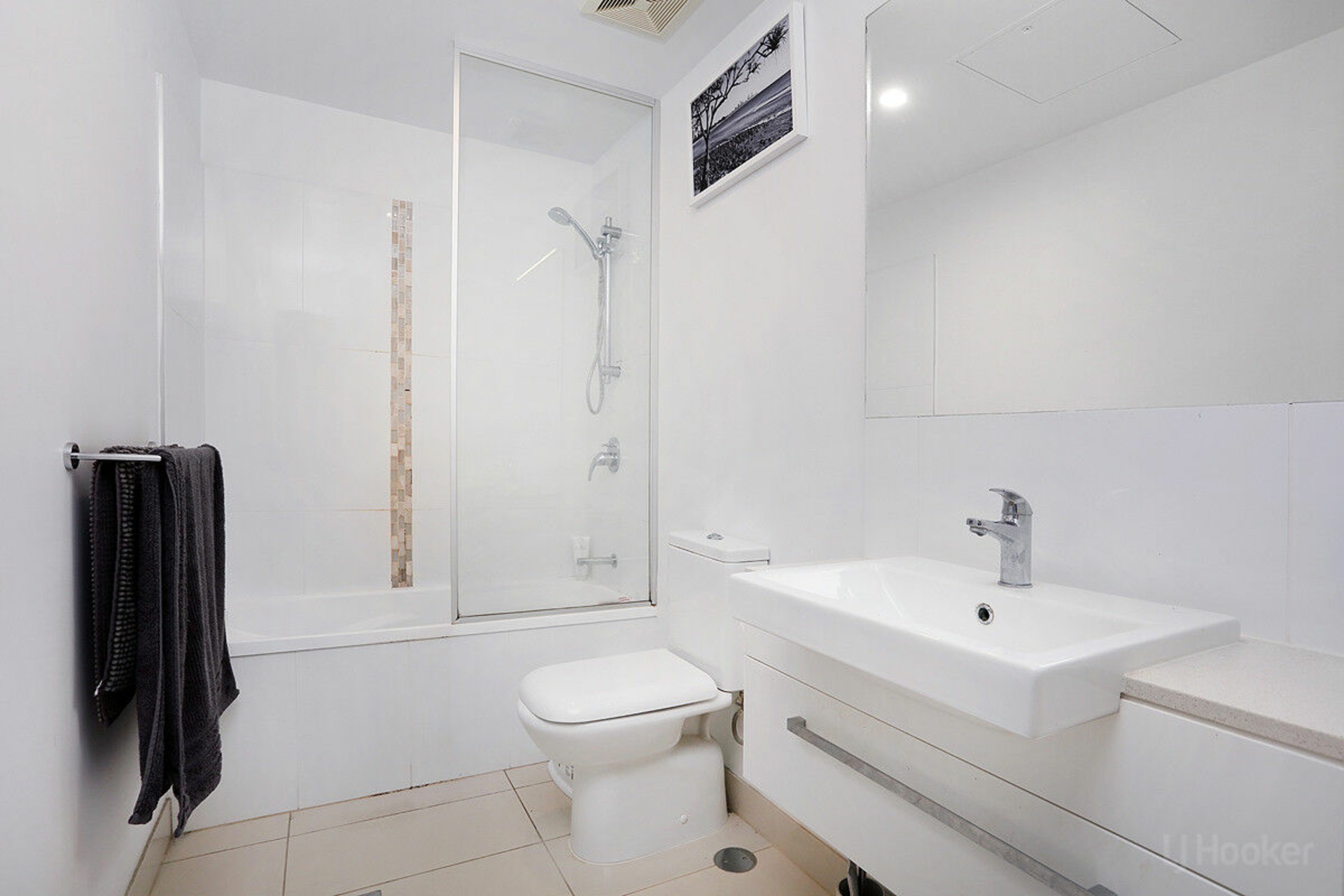 602/17 Bath Street — photo 18 of 30