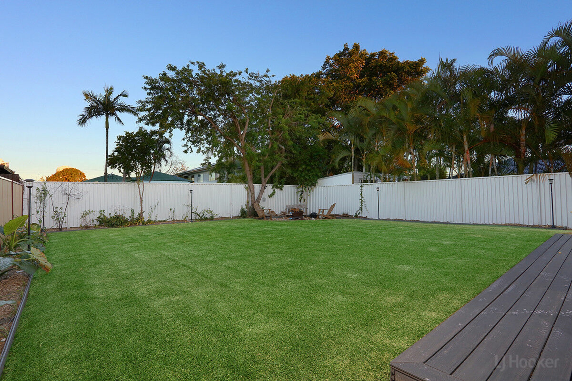 35 Deagon Drive — photo 10 of 30
