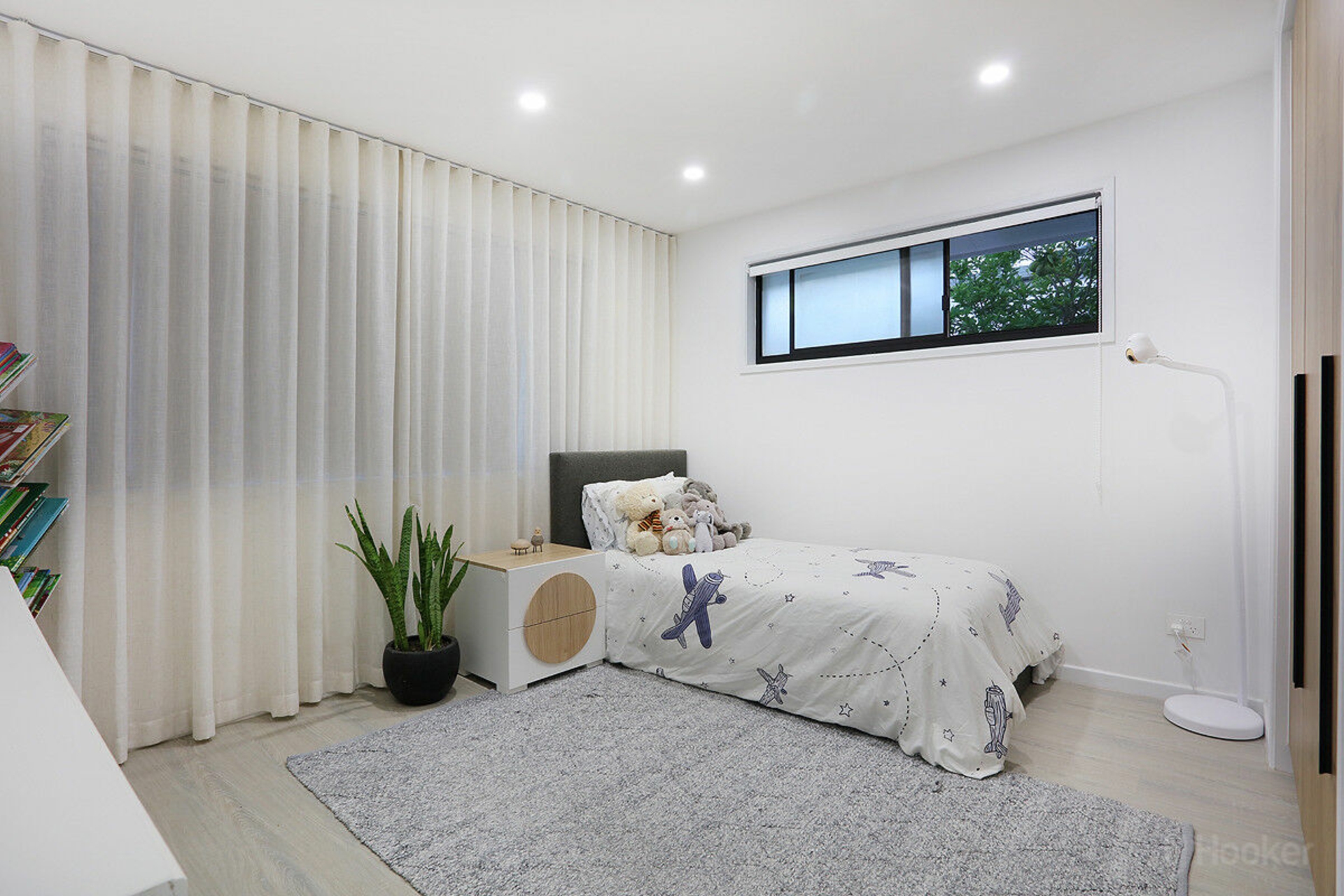 35 Deagon Drive — photo 26 of 30