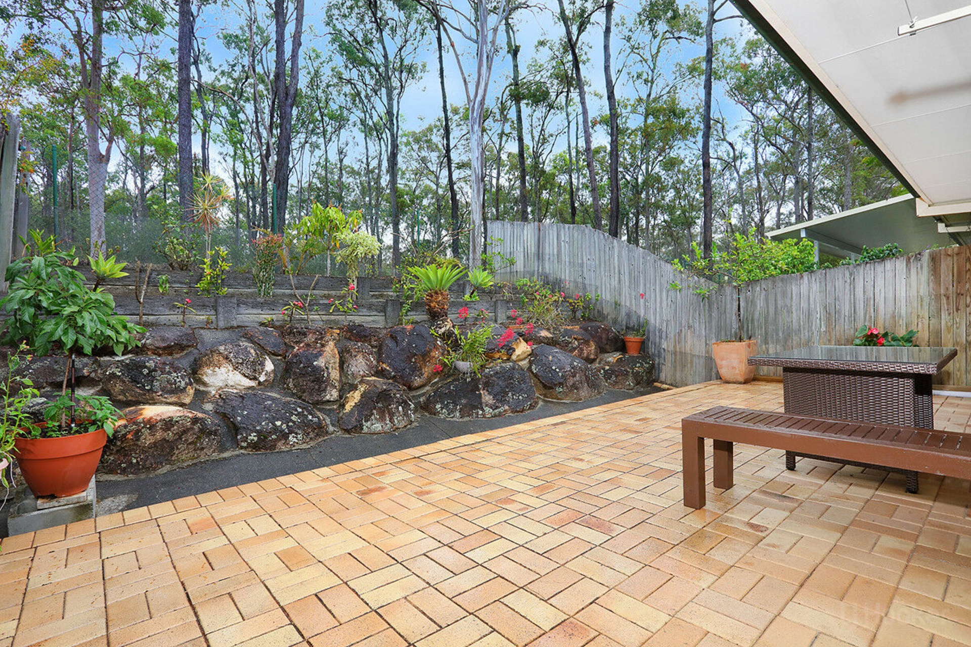 22/402 Pine Ridge Road — photo 20 of 27
