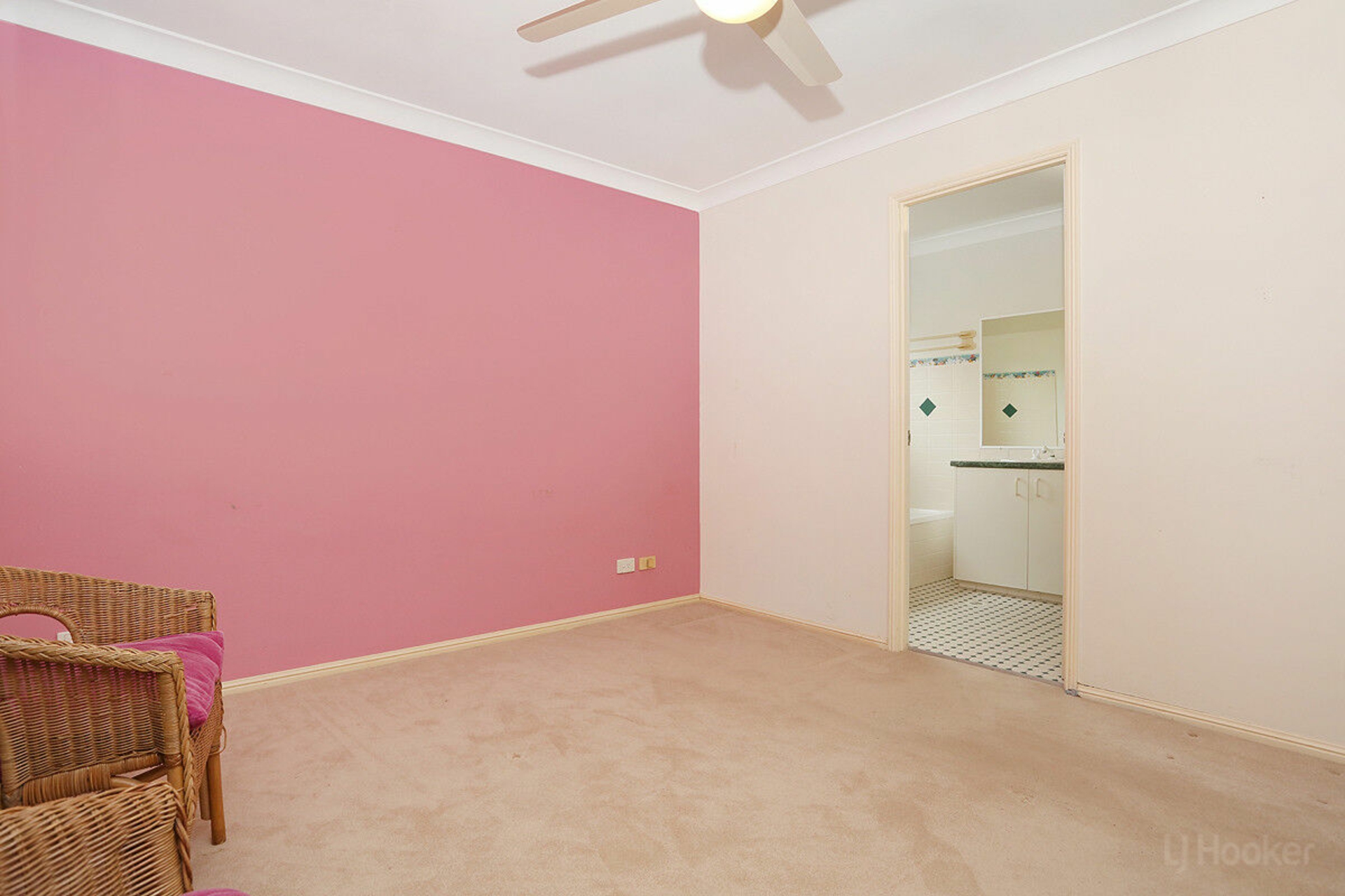 10/482 Pine Ridge Road — photo from LJ Hooker Paradise Point