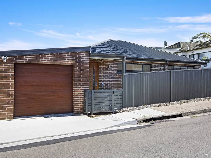 38A Third Avenue, ASHBURY