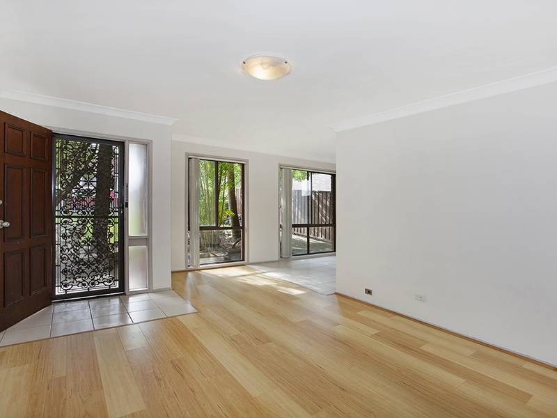 13 Eve Street, STRATHFIELD
