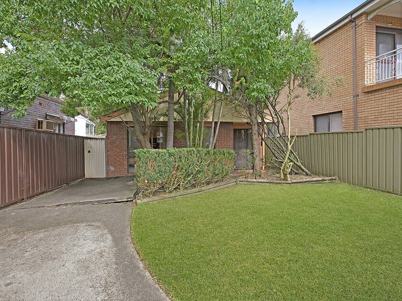 13 Eve Street, STRATHFIELD