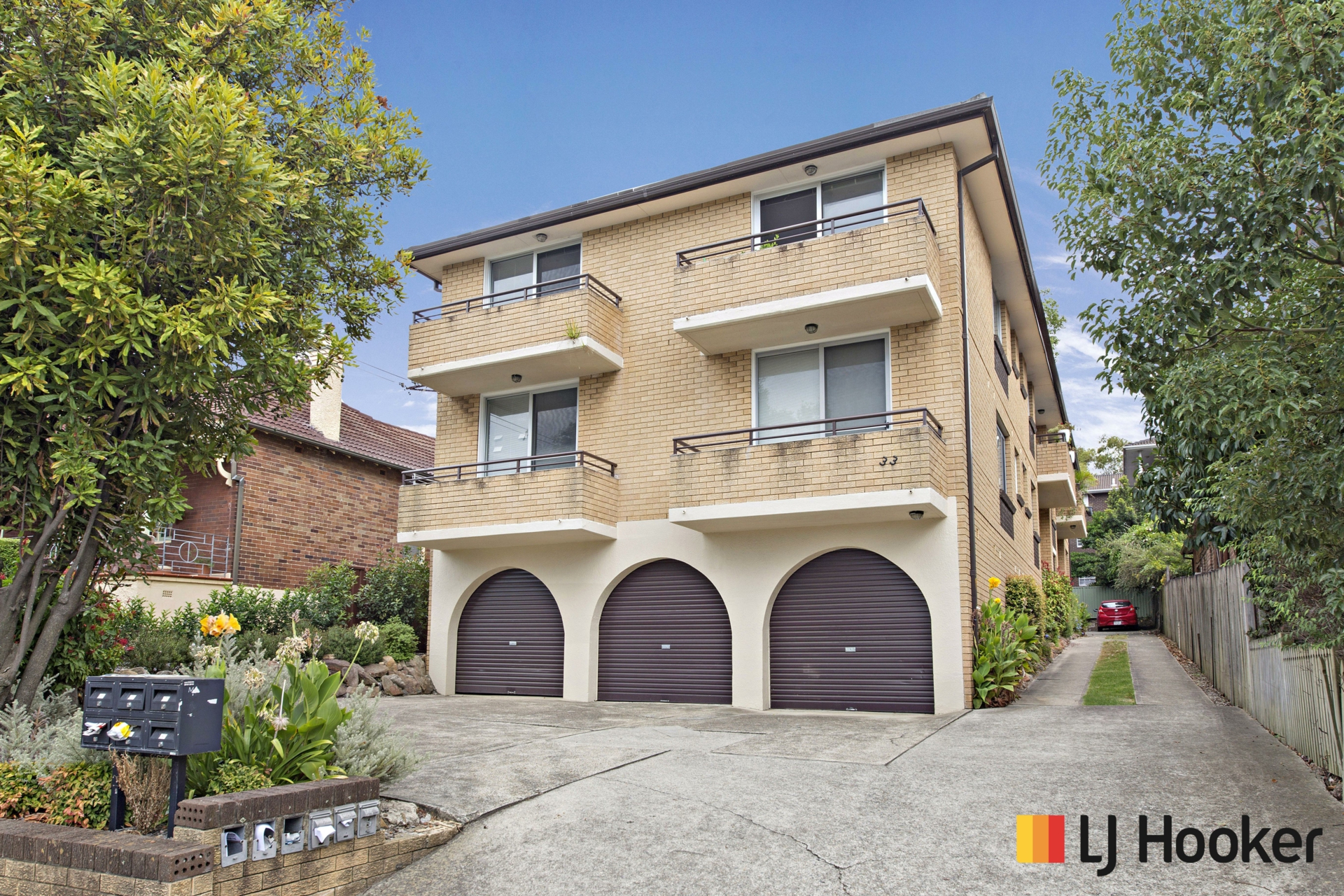 2/33 Prospect Road, SUMMER HILL