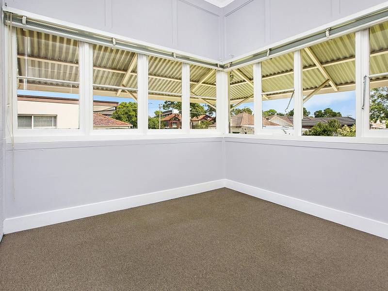 3/5 Hanks Street, ASHBURY