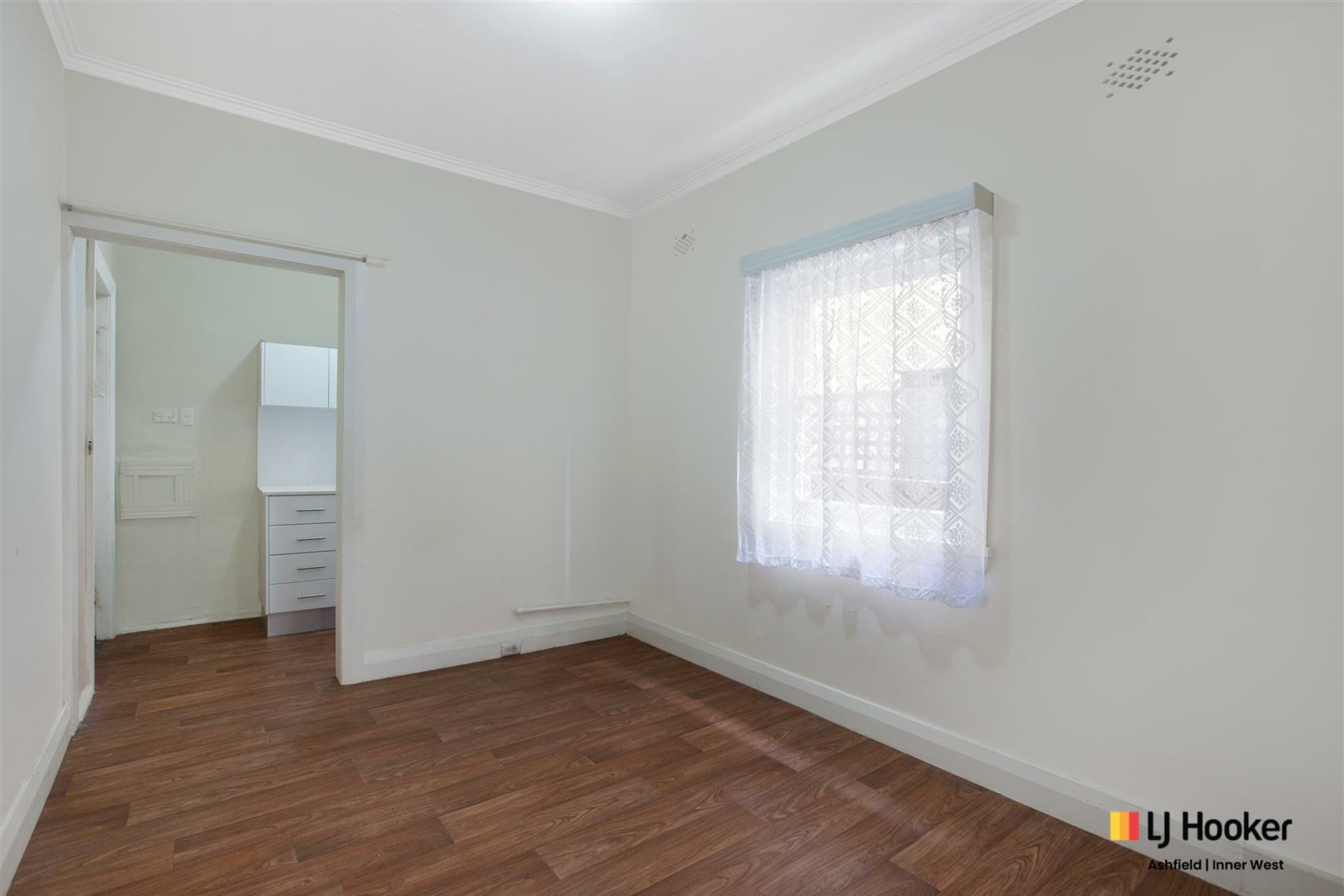 1/10 Park Avenue, ASHFIELD