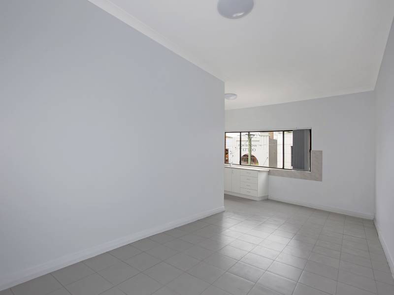 1/218 Liverpool Road, ASHFIELD