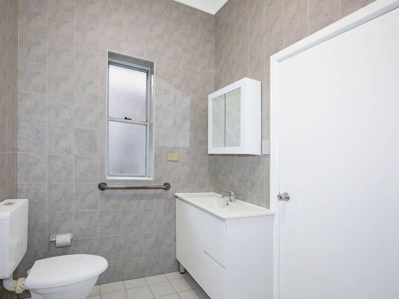1/218 Liverpool Road, ASHFIELD