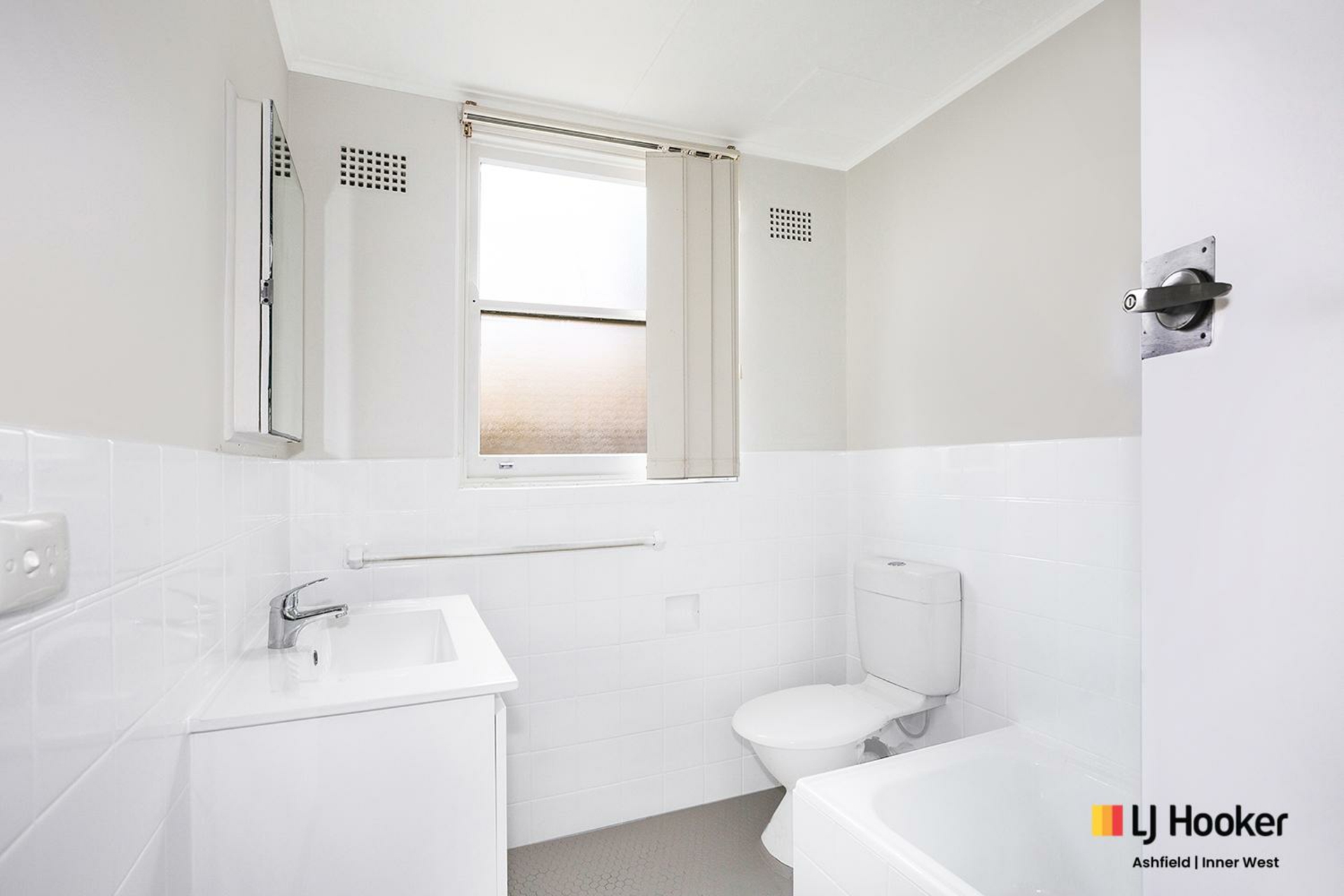 3/45 Alt Street, ASHFIELD