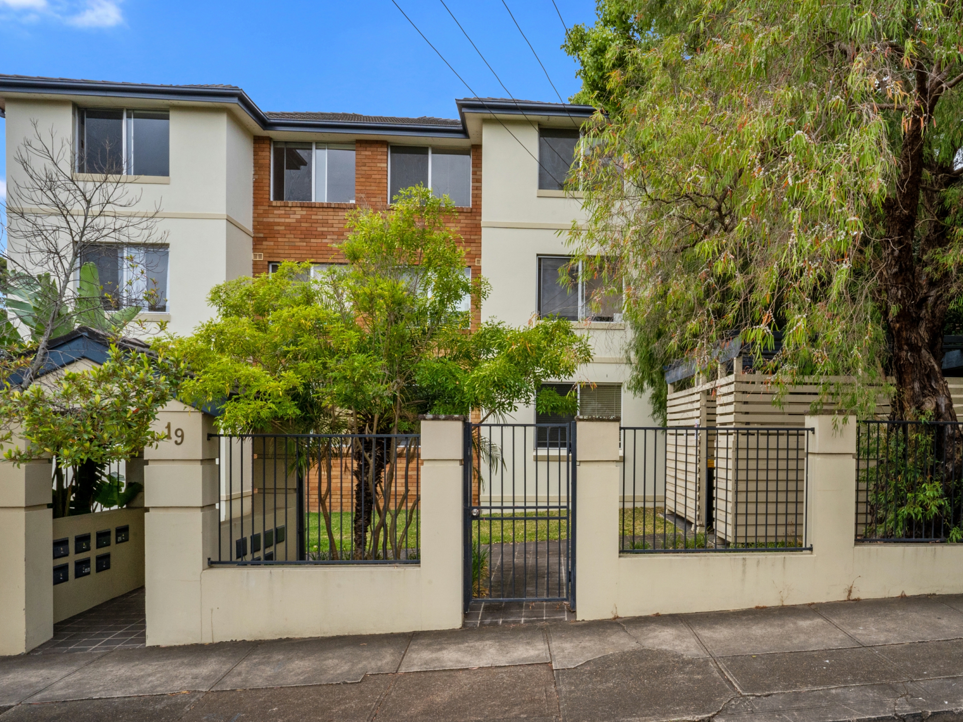 2/19 Church Street Ashfield NSW