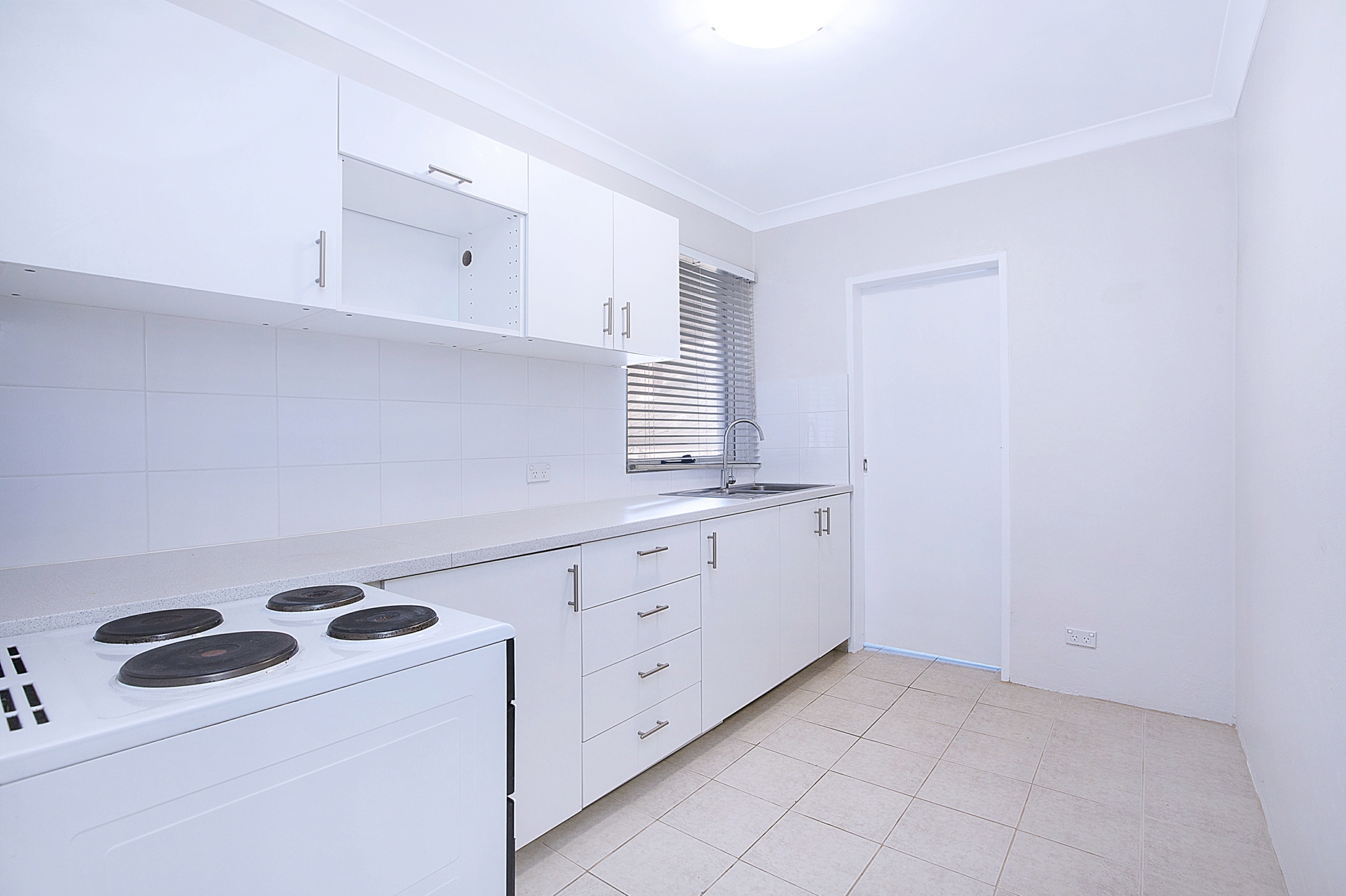 4/116 Norton Street — photo 2 of 4