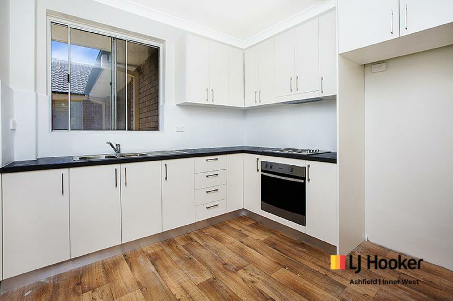 16/8-12 Minter Street, CANTERBURY