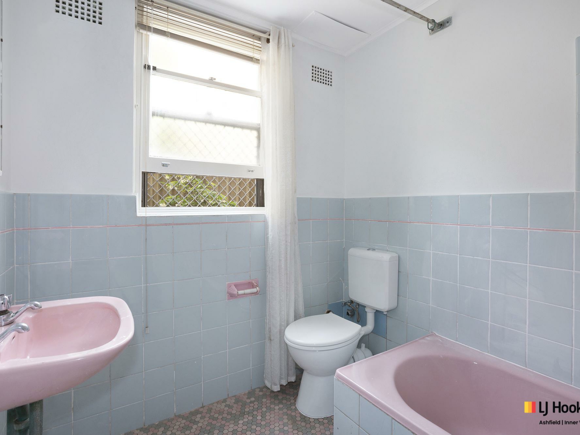 8/49 Alt Street, ASHFIELD