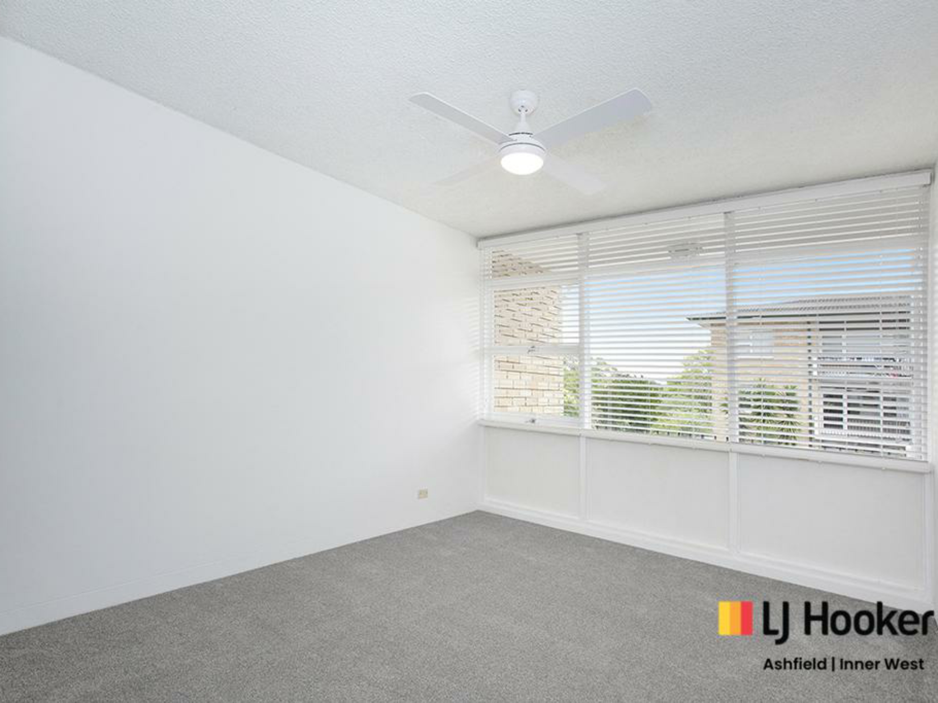 15/8 Brunswick Parade, ASHFIELD