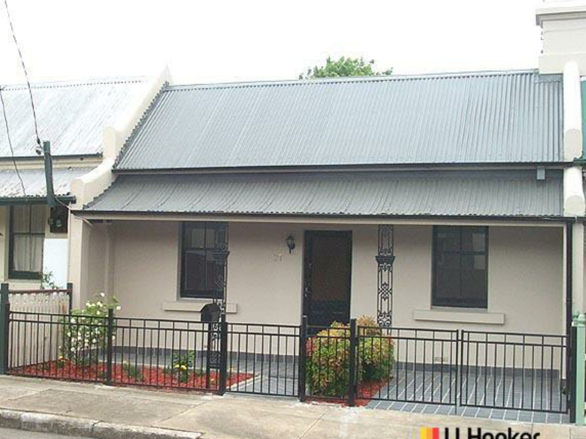 27 Lion Street, CROYDON