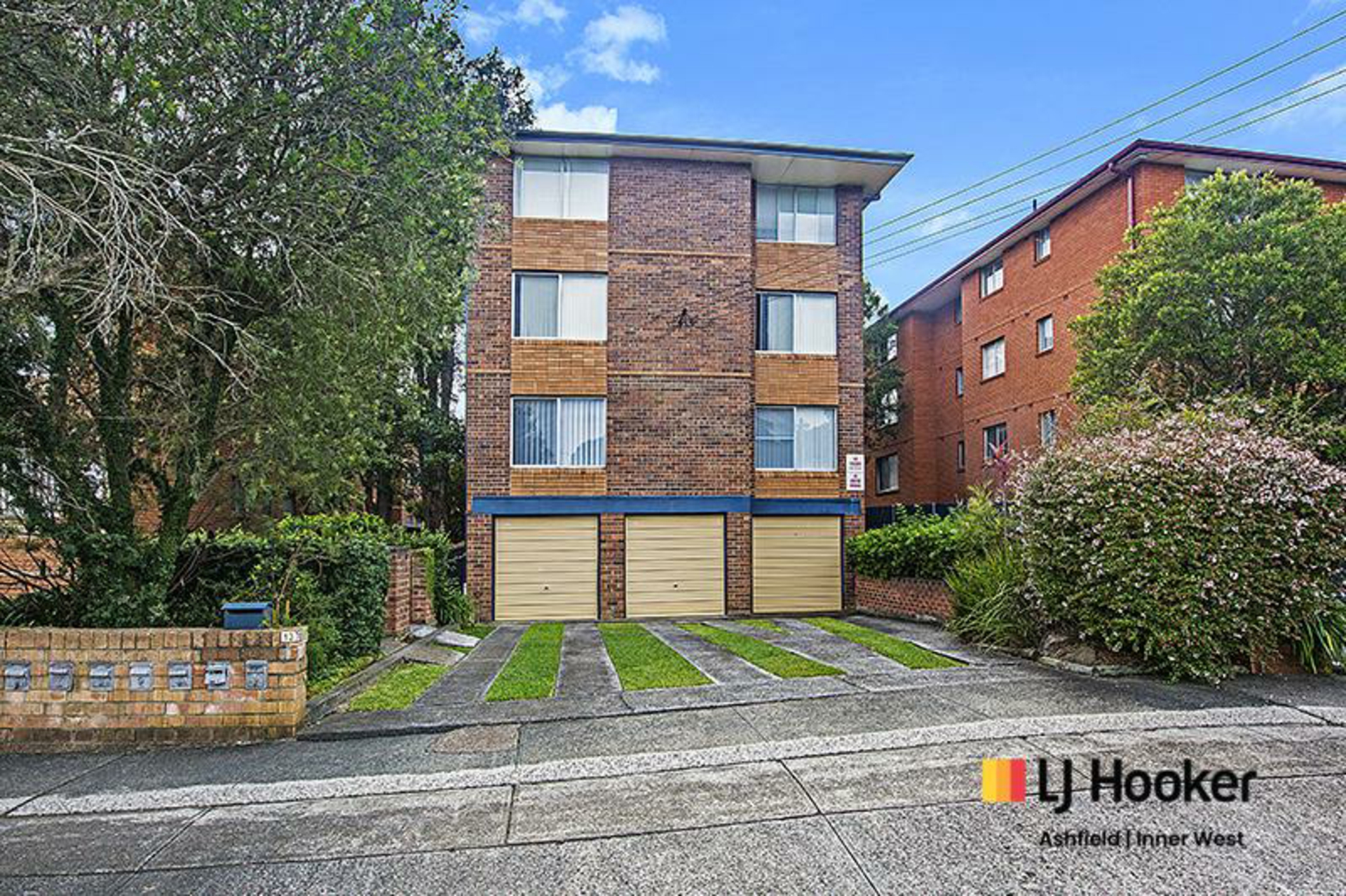 11/13 Loftus Street, ASHFIELD