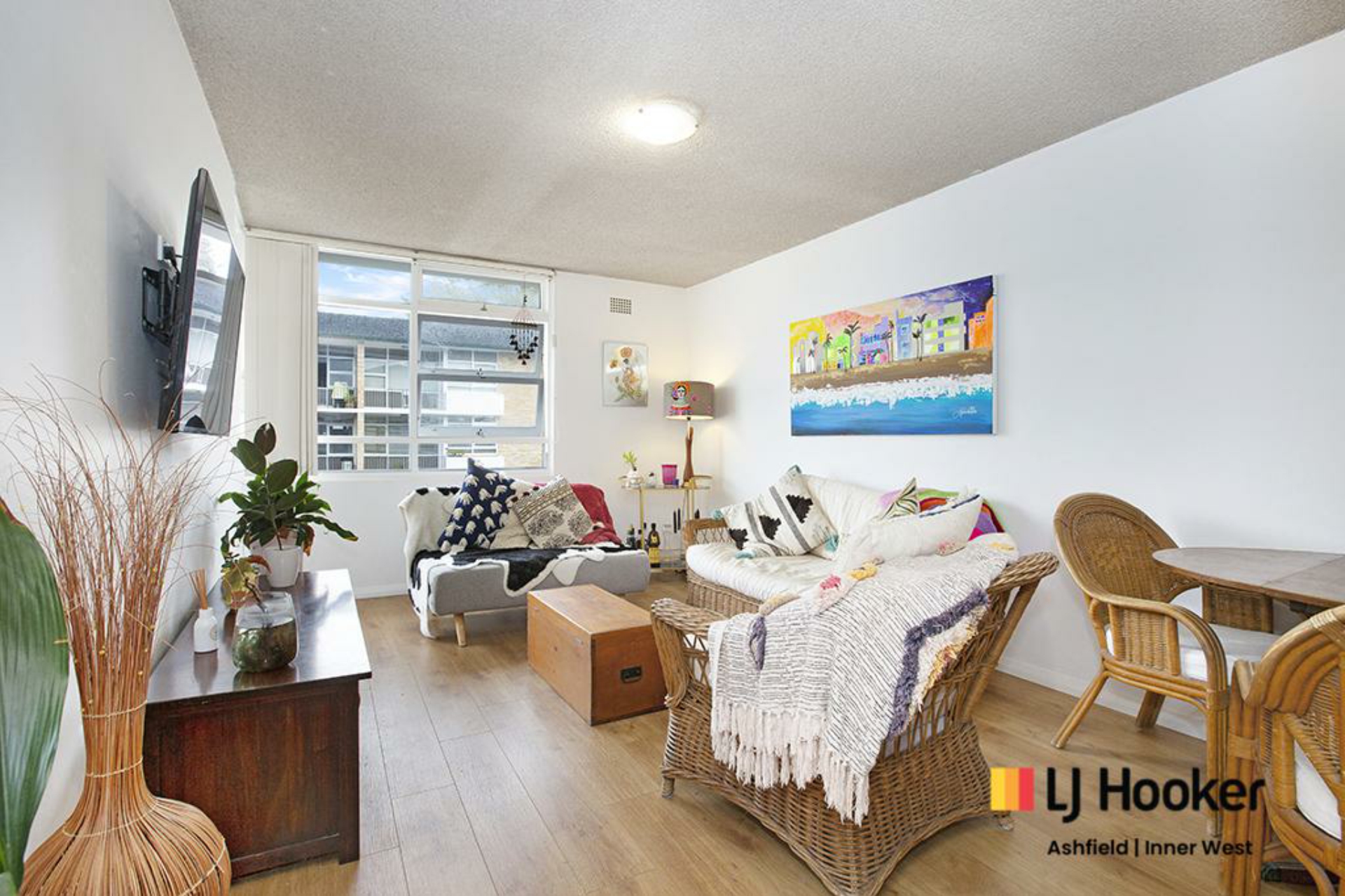 17/8 Brunswick Parade, Ashfield