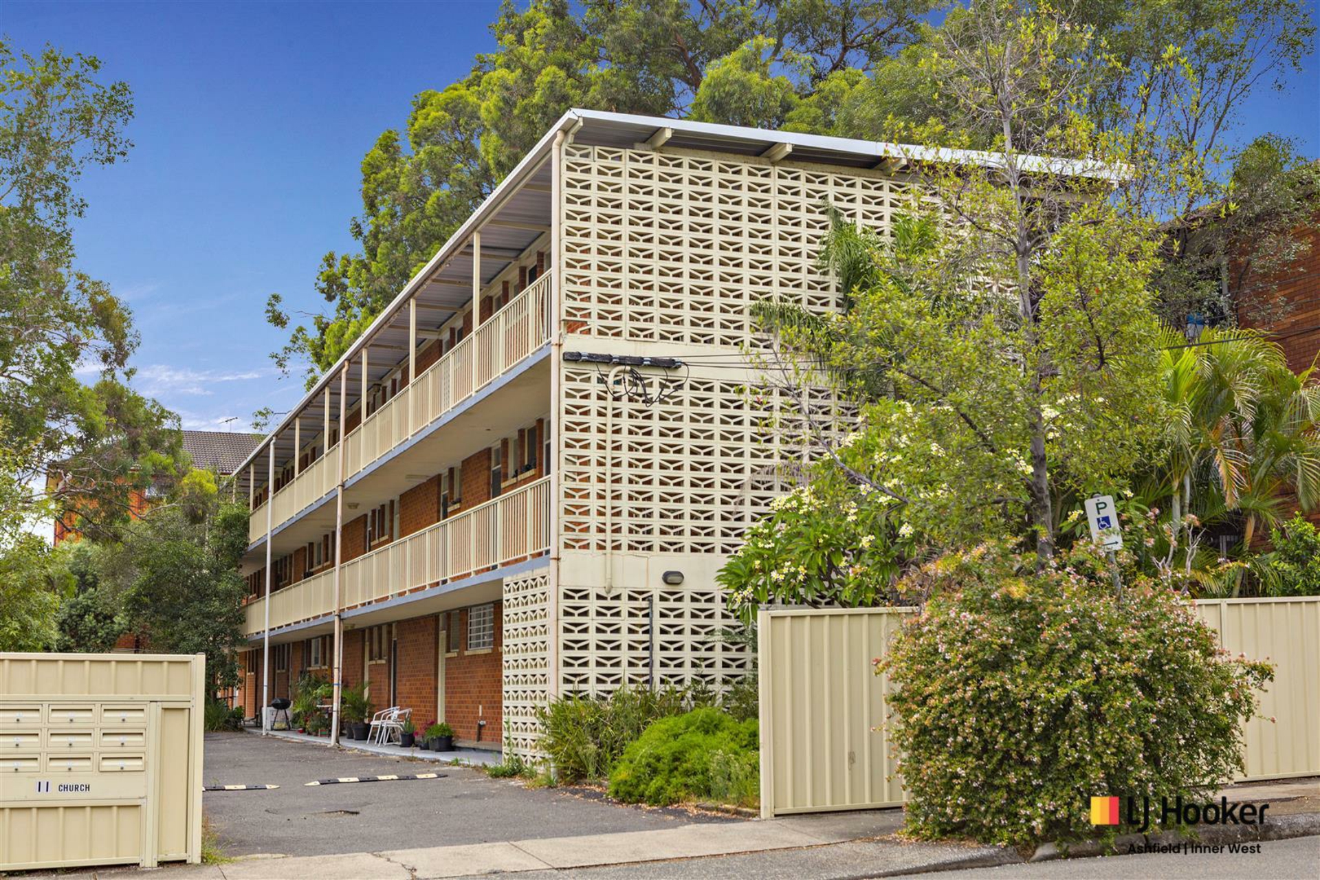 17/11 Church Street, ASHFIELD
