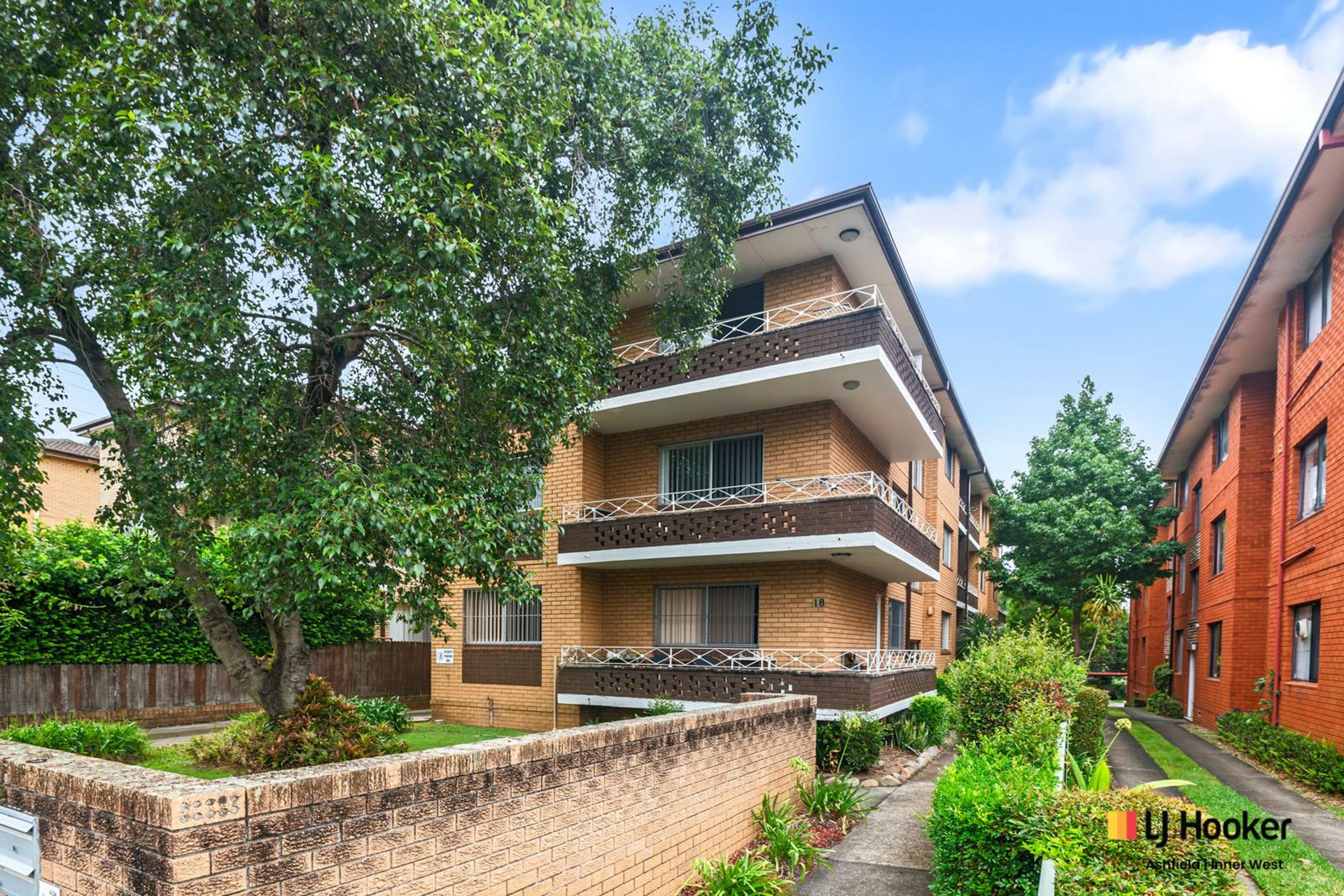 12/18 Chandos Street, Ashfield