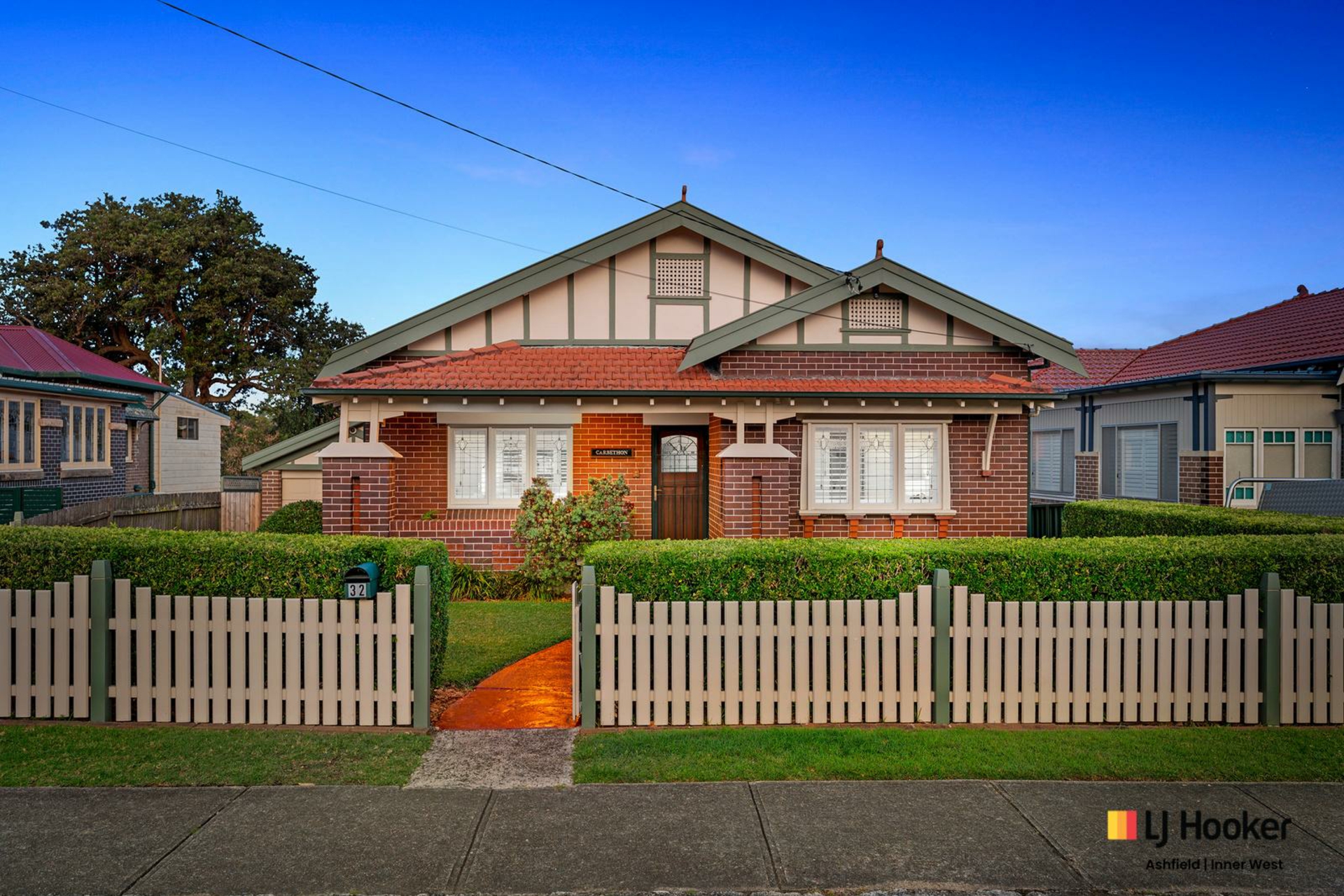 32 Badminton Road, CROYDON
