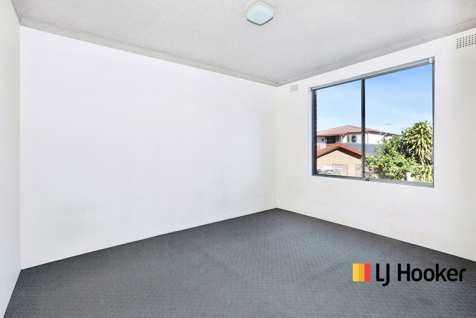 13/15 Burton street, CONCORD