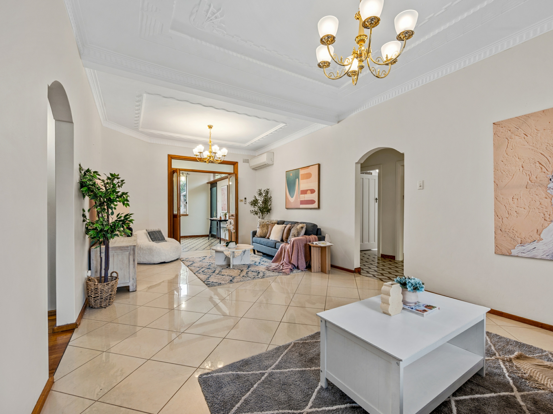 4 Thompson Street — photo 3 of 24
