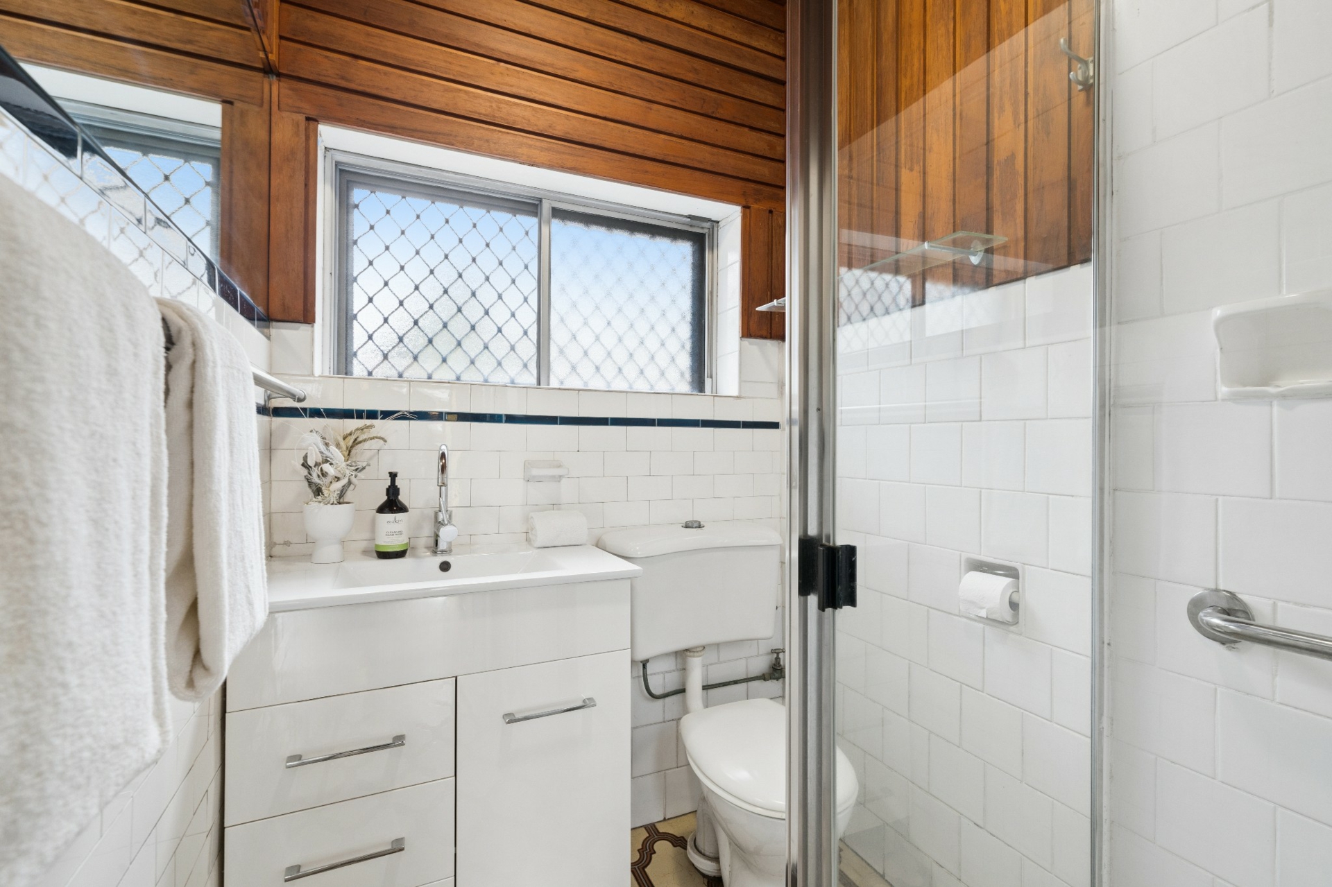 4 Thompson Street — photo 19 of 24