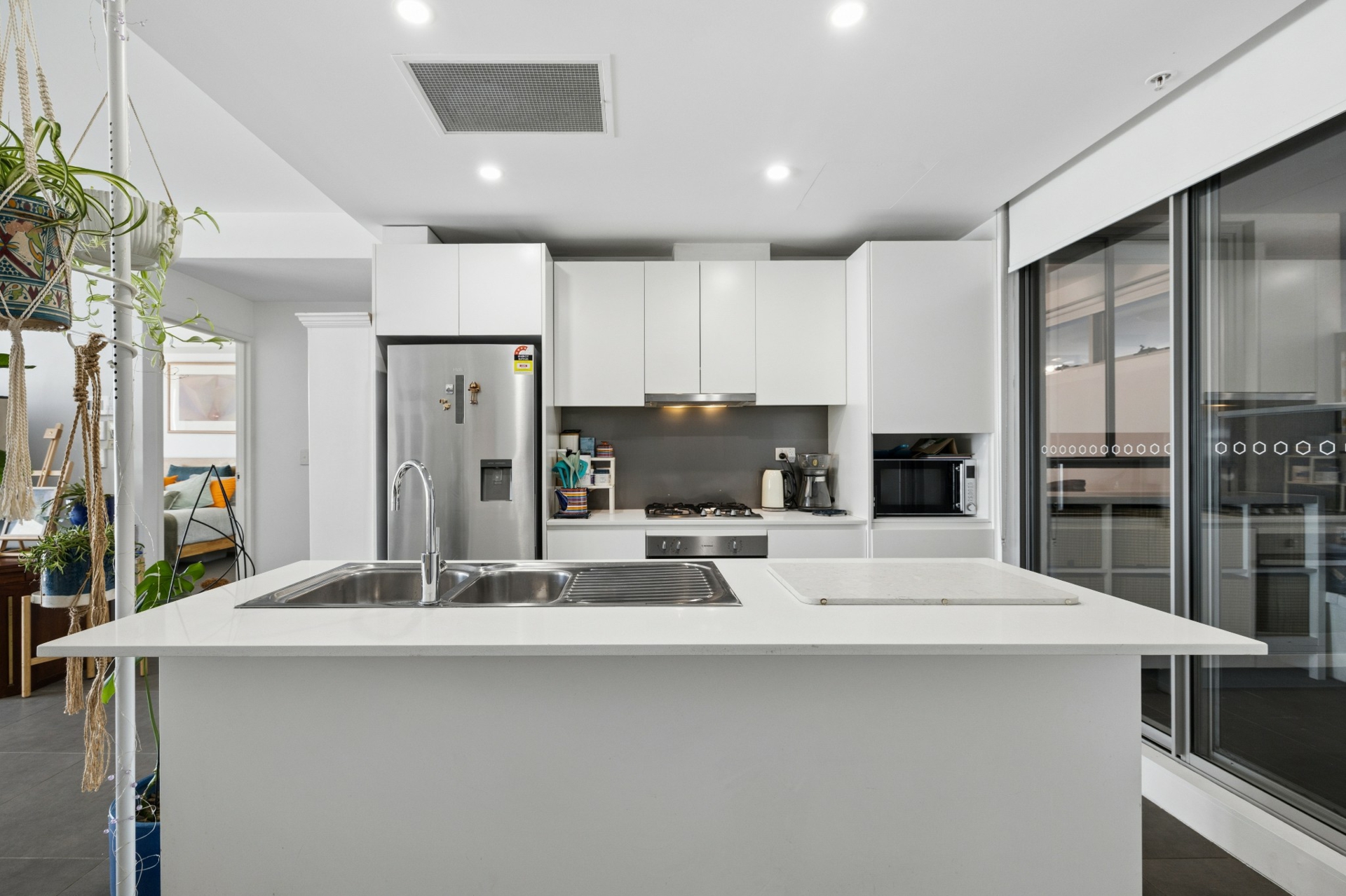103/425 Liverpool Road — photo 3 of 11