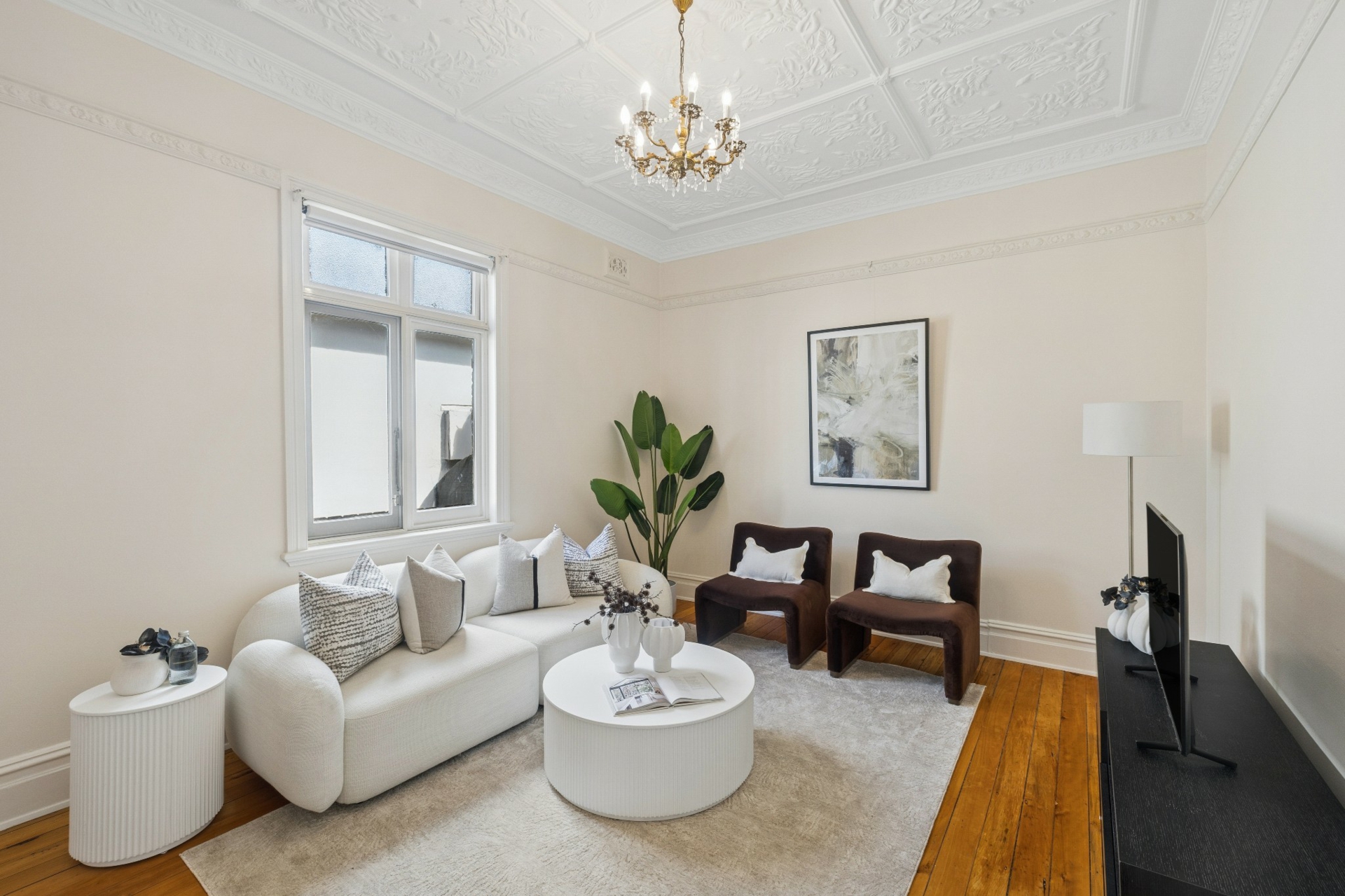 60 Arthur Street — photo 2 of 15