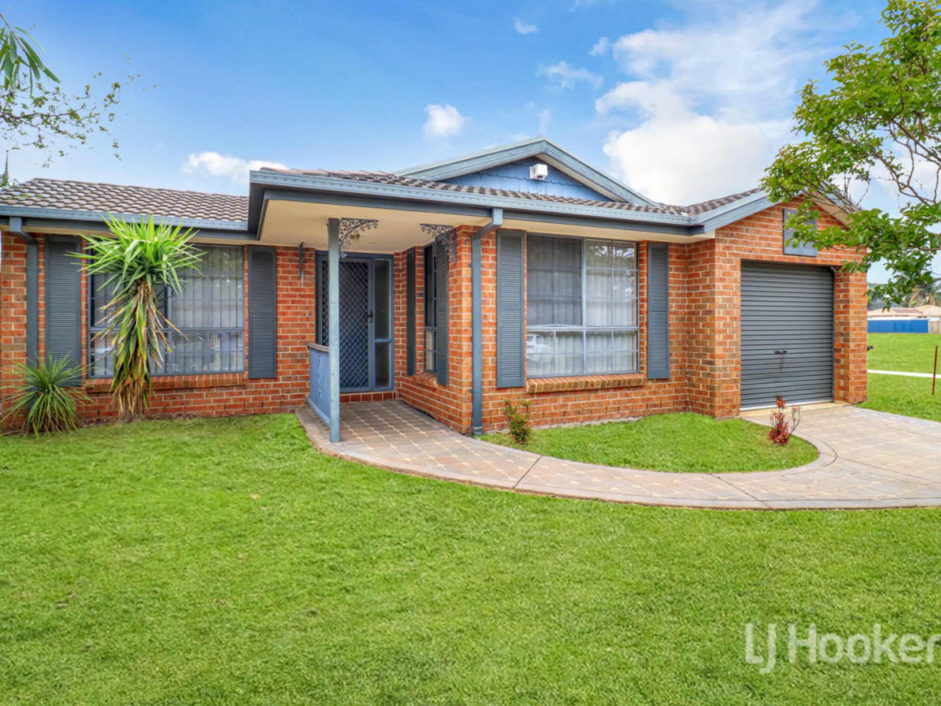 81 Amsterdam Street Oakhurst NSW