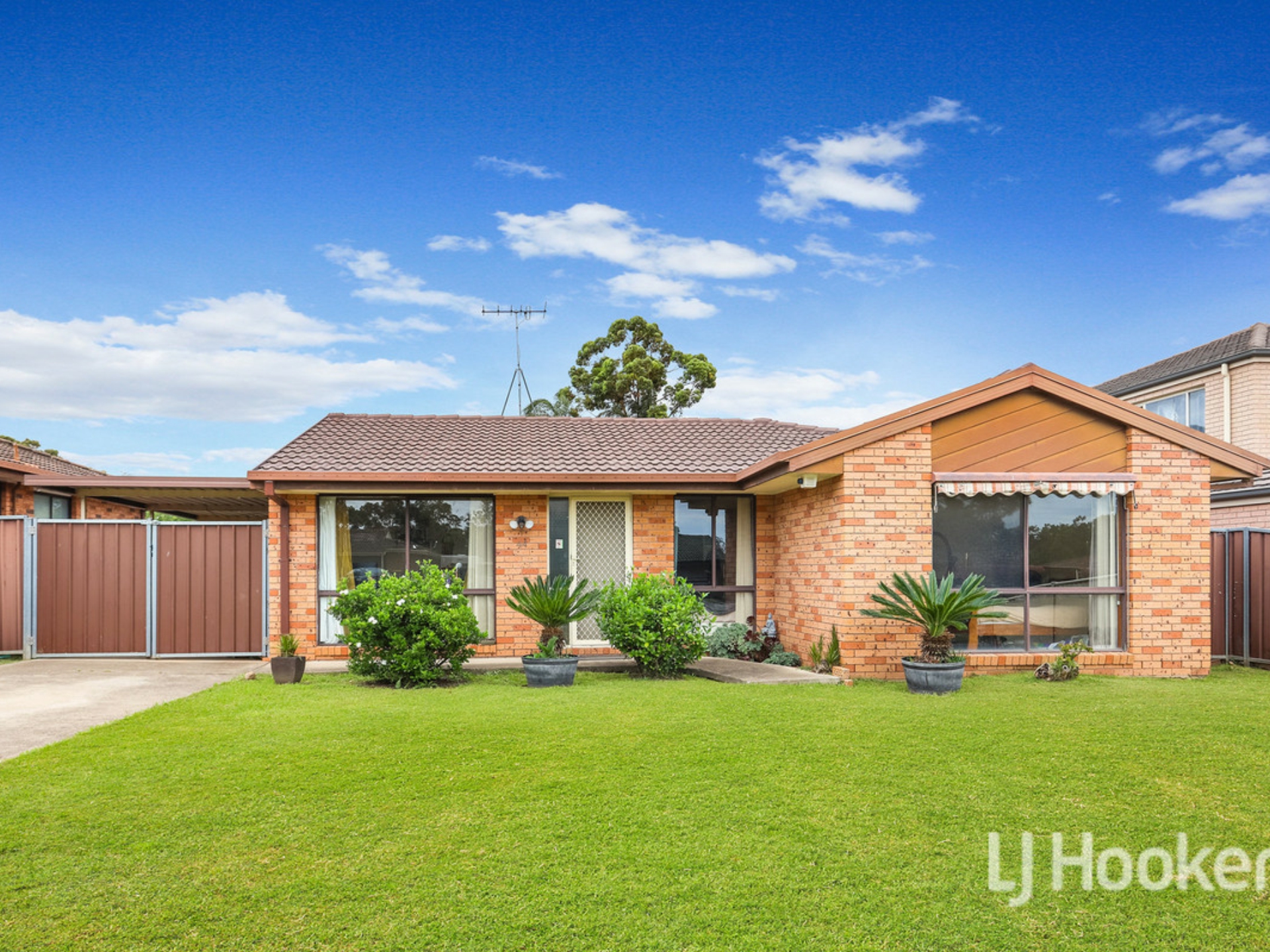 44 Astral Drive, Doonside
