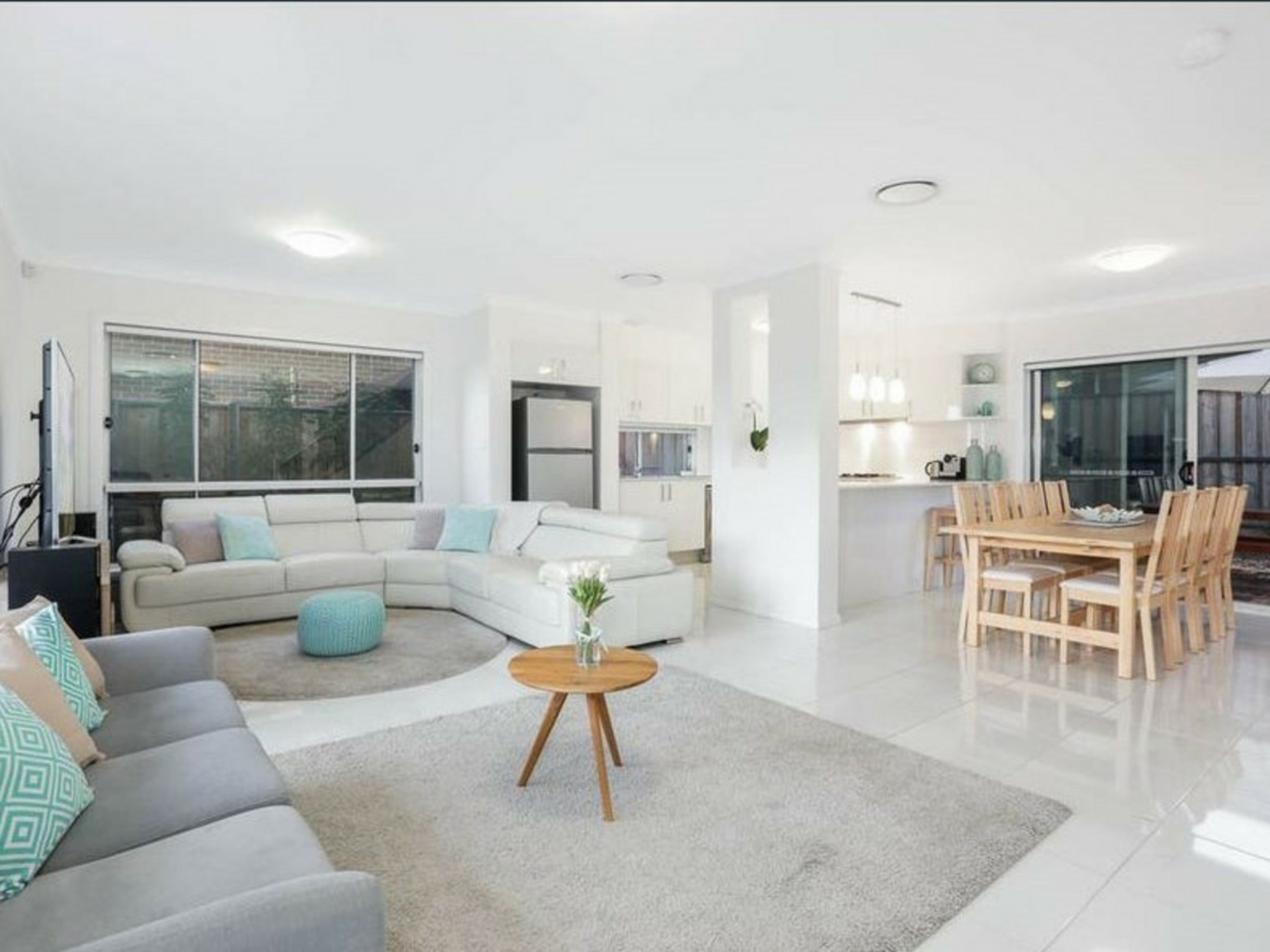 72 Berambing Street, THE PONDS