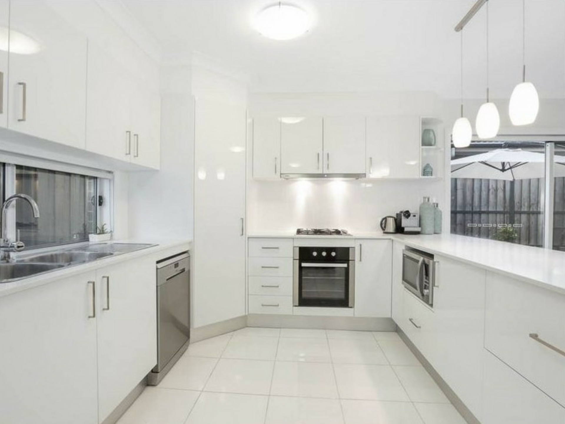 72 Berambing Street, THE PONDS