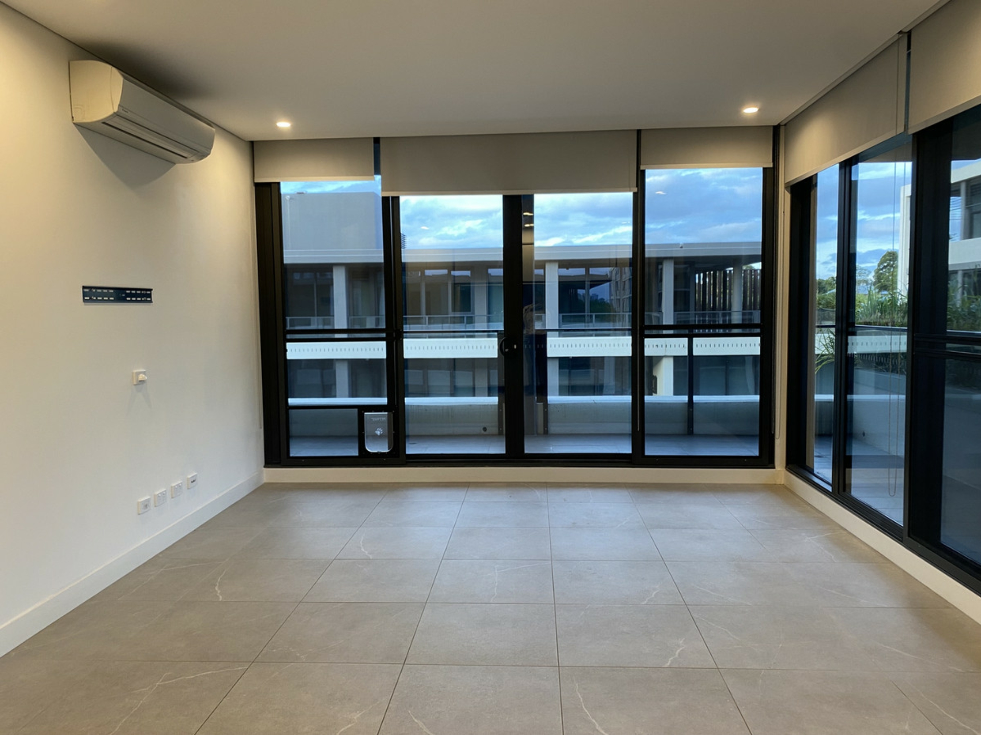 G833/1 Broughton Street, PARRAMATTA