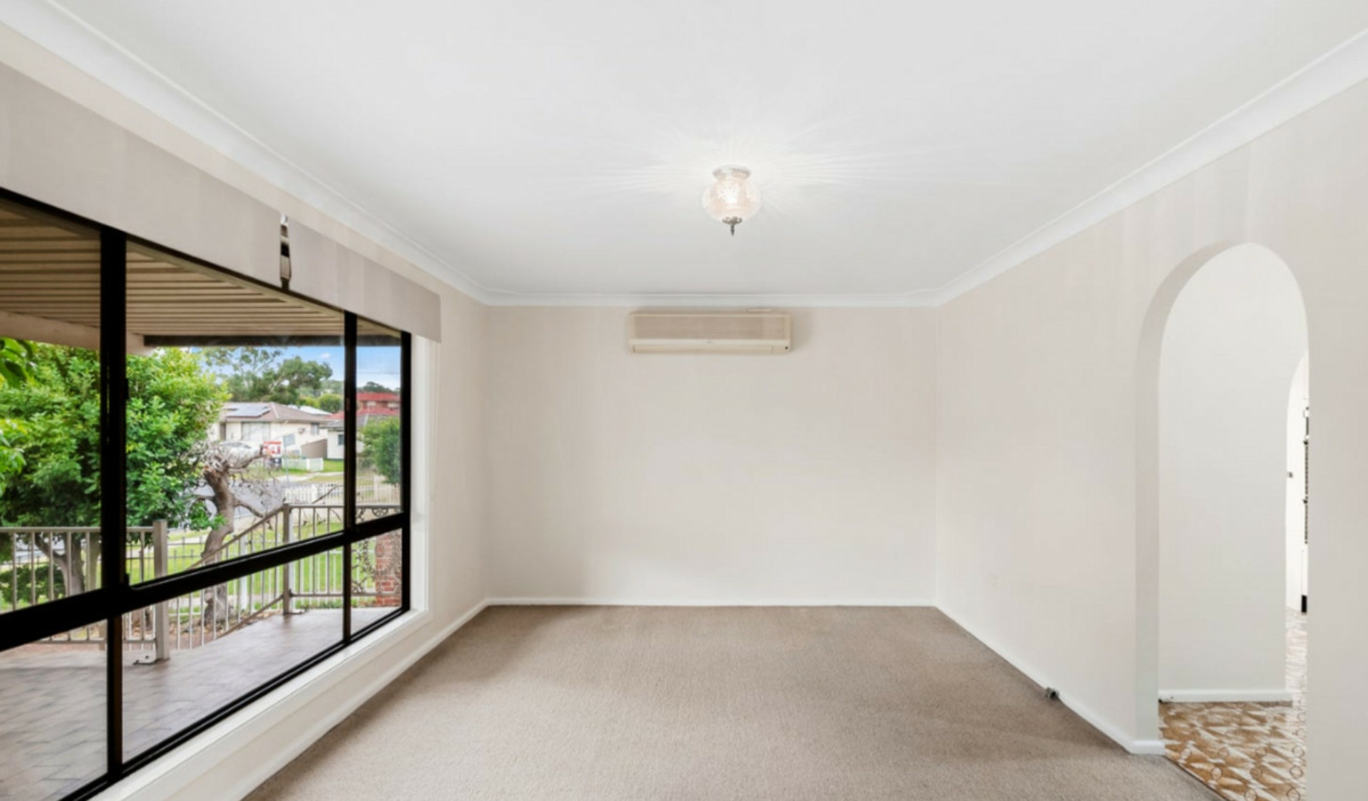 27 Winifred Crescent, BLACKTOWN