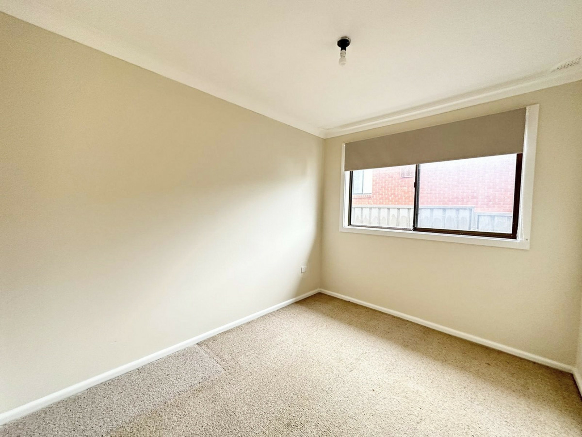 27 Winifred Crescent, BLACKTOWN