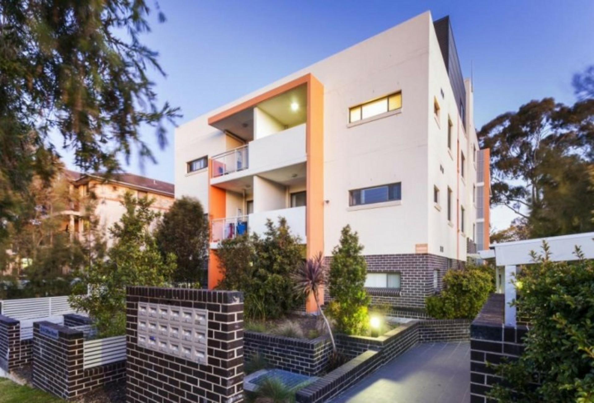 10/12-14 Clifton Street, BLACKTOWN