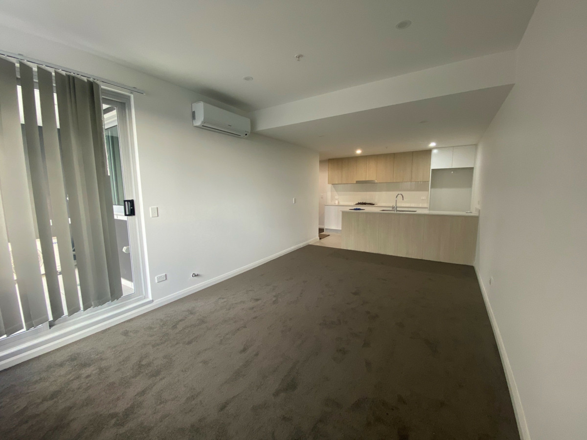 1805/5 Second Avenue, BLACKTOWN